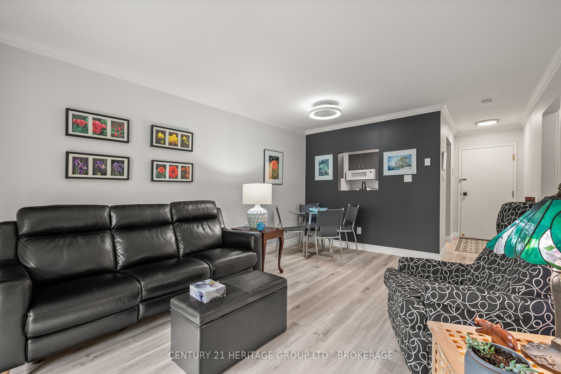 Photo 16 of Unit 114, 573 Armstrong Road E, Kingston, West of Sir John A. Blvd — HOMEH
