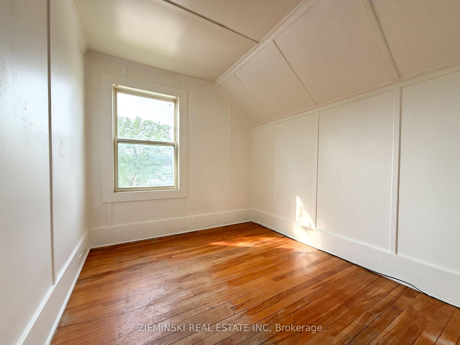 Photo 11 of 33 Fifth Street, Smooth Rock Falls, SRF — HOMEH