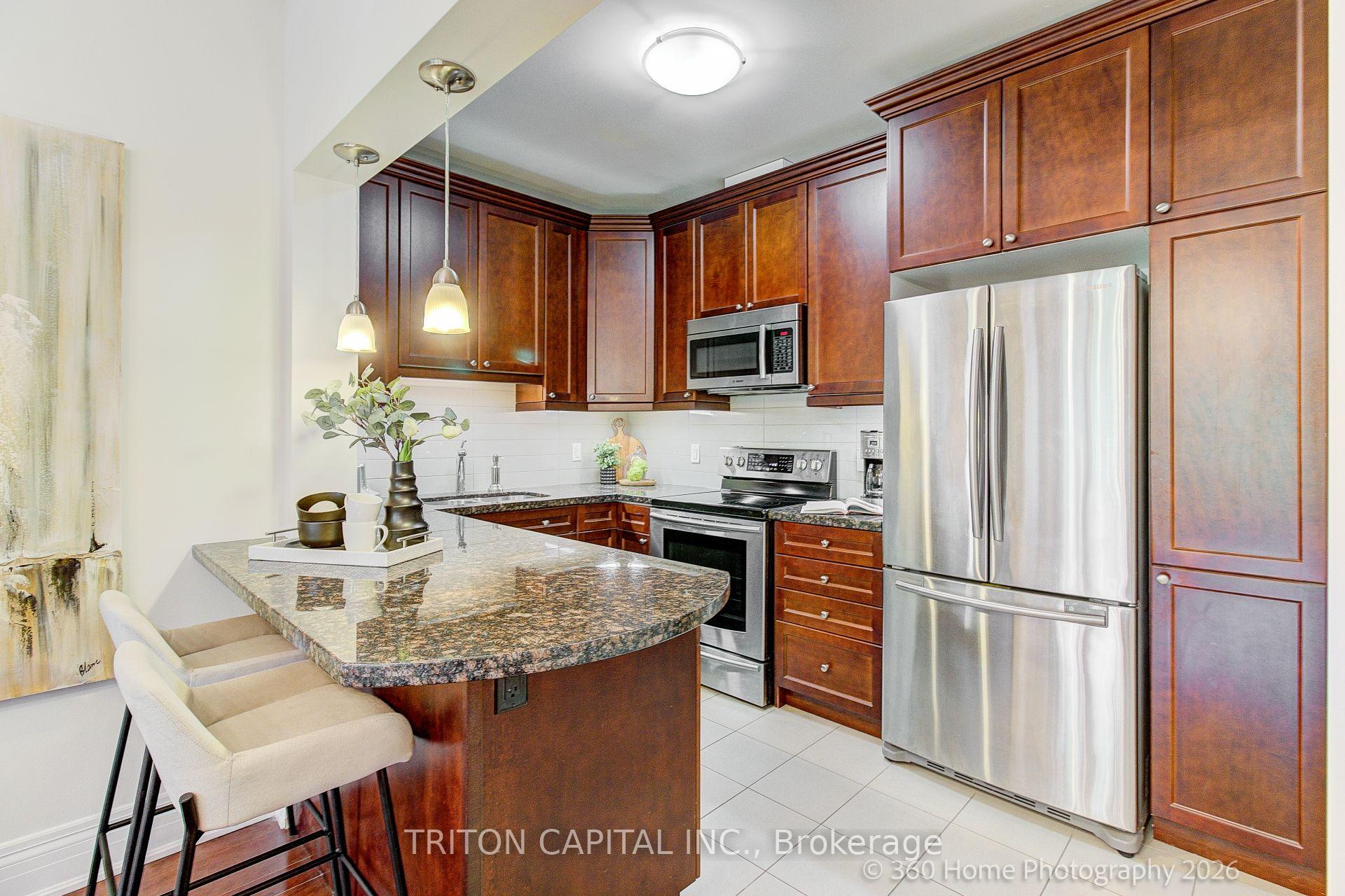 Photo 10 of Unit 336, 80 Burns Boulevard, King, King City — HOMEH