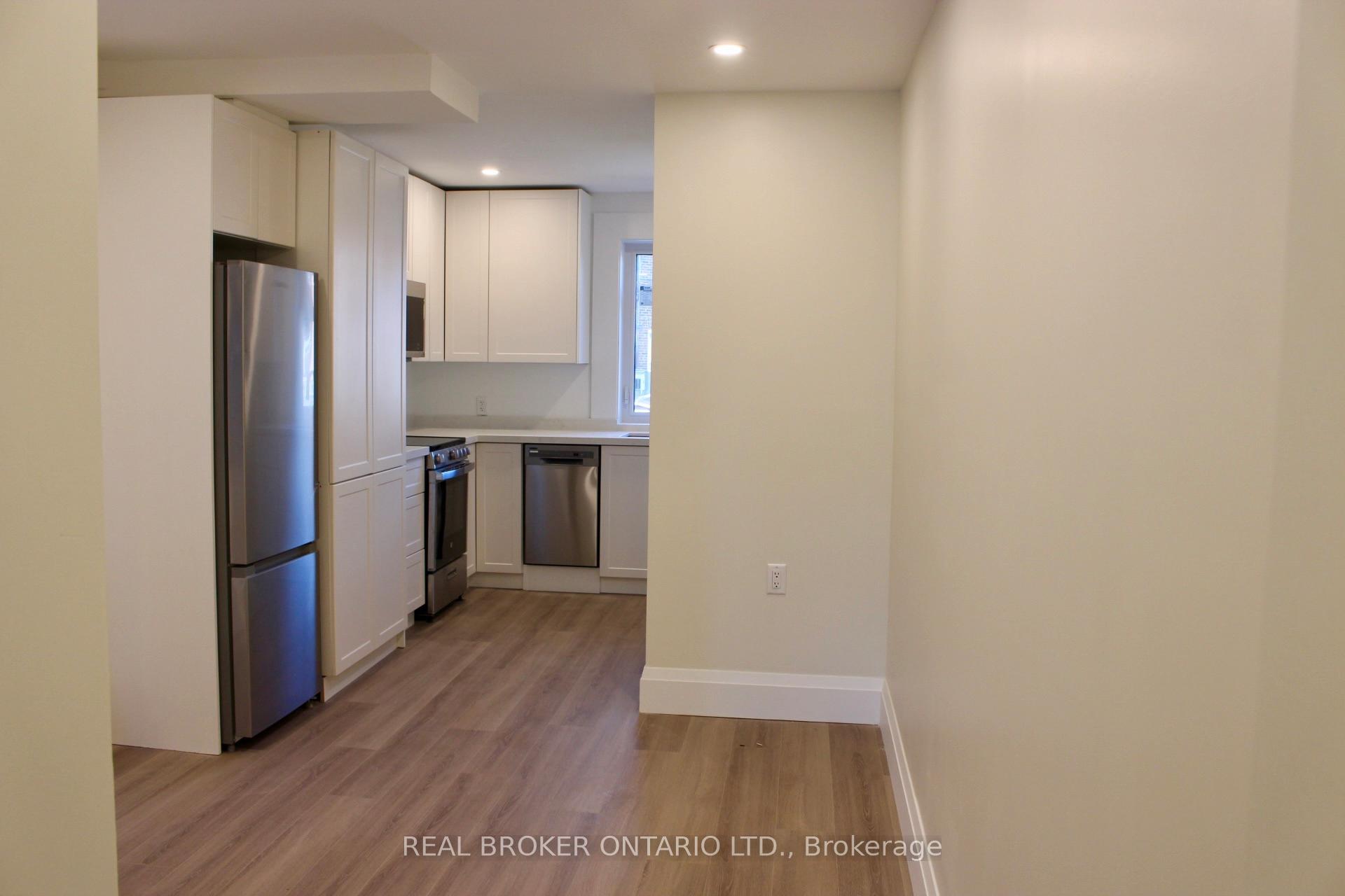 Photo 2 of Unit 2, 659 Vaughan Road, Toronto, Oakwood Village — HOMEH