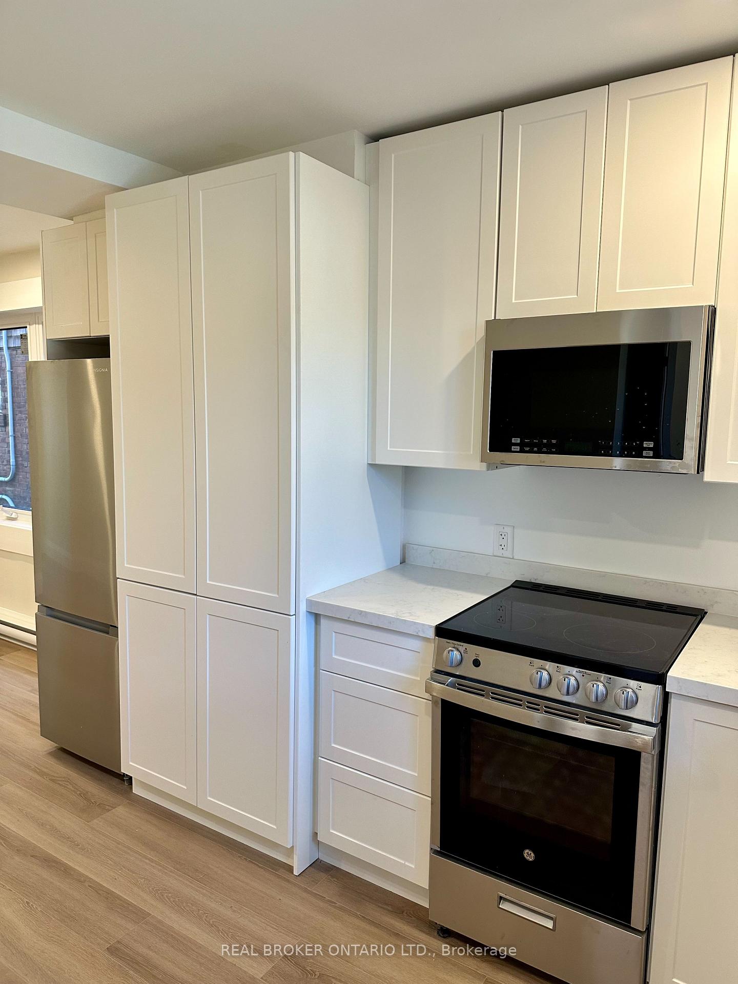 Photo 22 of Unit 2, 659 Vaughan Road, Toronto, Oakwood Village — HOMEH