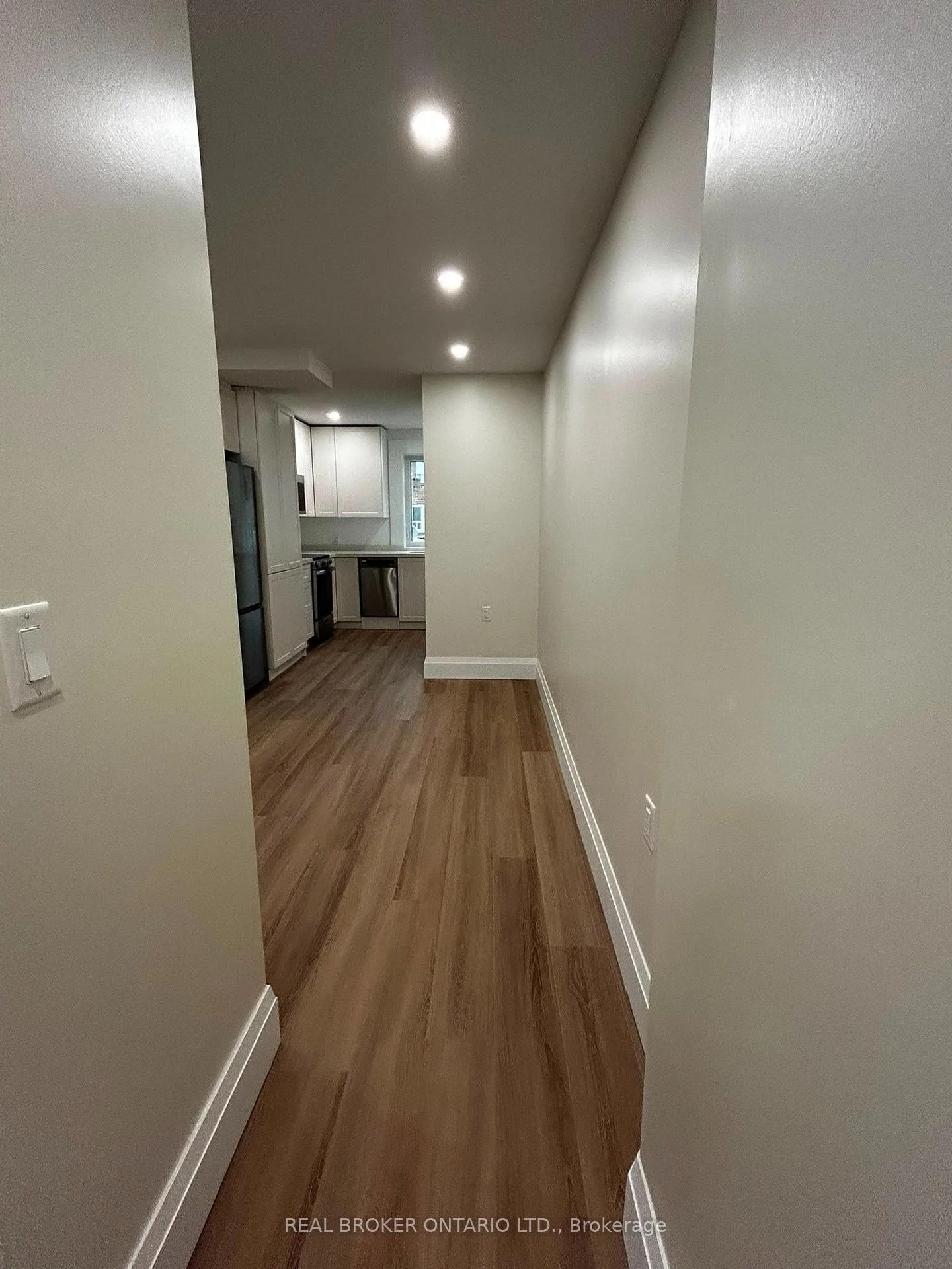 Photo 20 of Unit 2, 659 Vaughan Road, Toronto, Oakwood Village — HOMEH