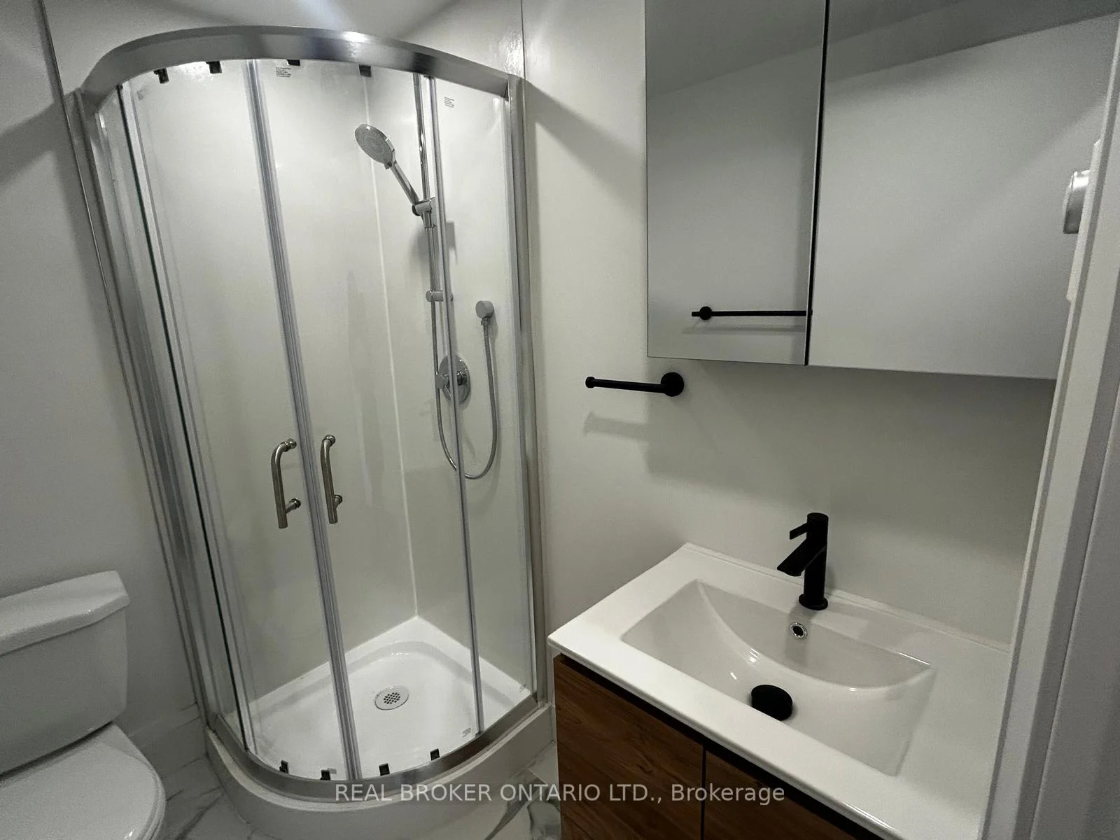 Photo 54 of Unit 2, 659 Vaughan Road, Toronto, Oakwood Village — HOMEH