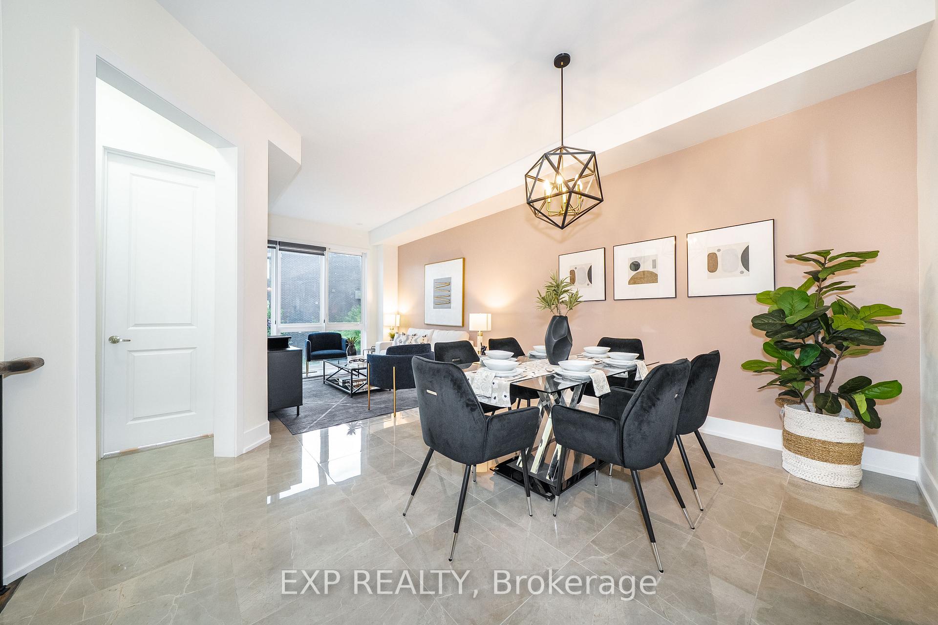 Photo 7 of 20 Crestridge Drive, Vaughan, Patterson — HOMEH