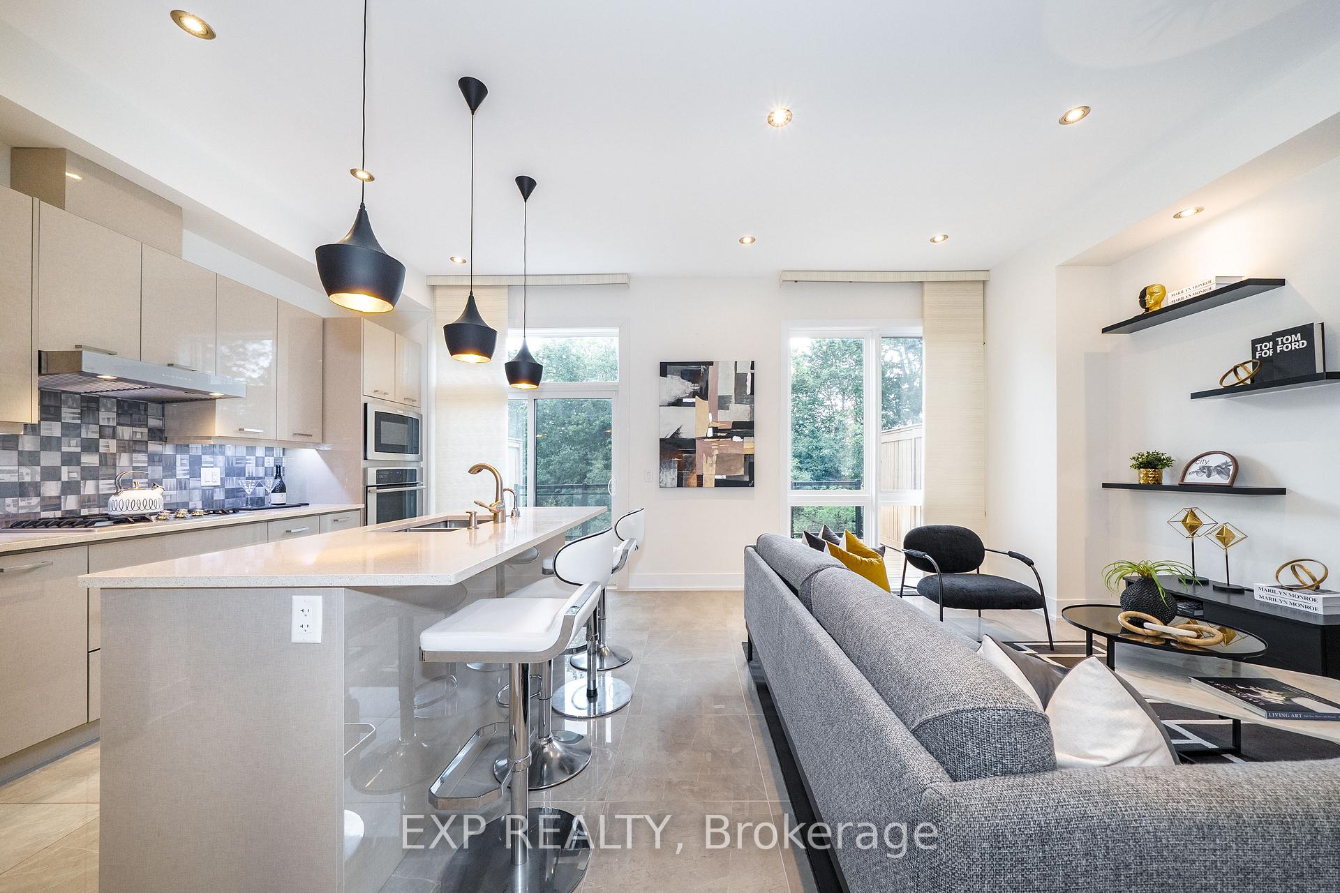 Photo 19 of 20 Crestridge Drive, Vaughan, Patterson — HOMEH