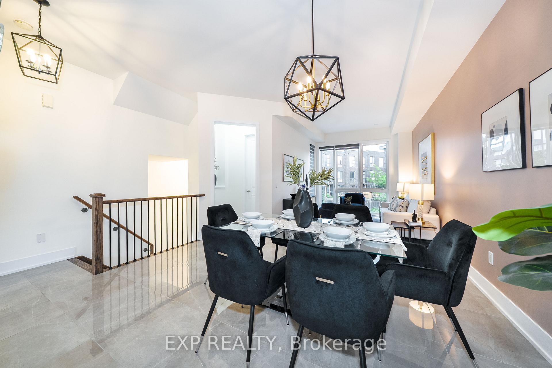Photo 24 of 20 Crestridge Drive, Vaughan, Patterson — HOMEH