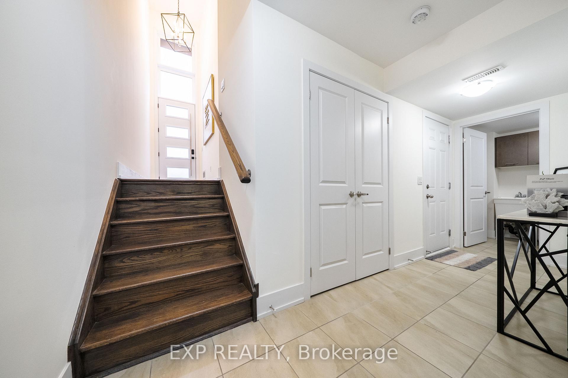 Photo 40 of 20 Crestridge Drive, Vaughan, Patterson — HOMEH