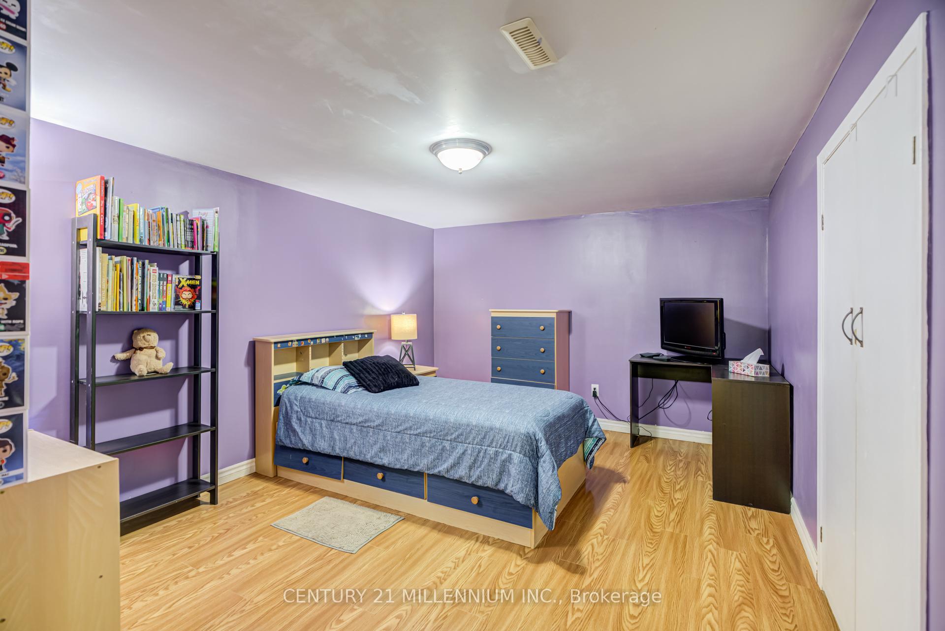 Photo 17 of 150 Folkstone Crescent, Brampton, Central Park — HOMEH