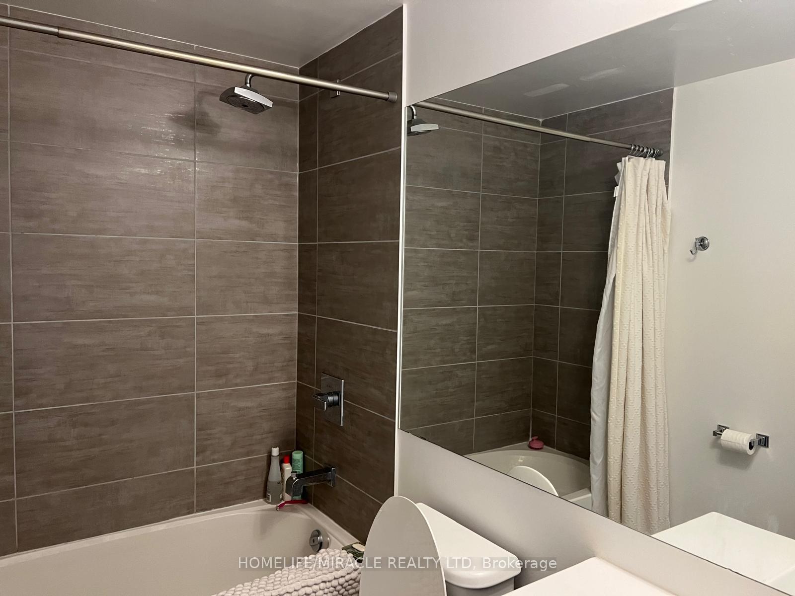 Photo 11 of Unit 1104, 478 King Street W, Toronto, Kensington-Chinatown — HOMEH