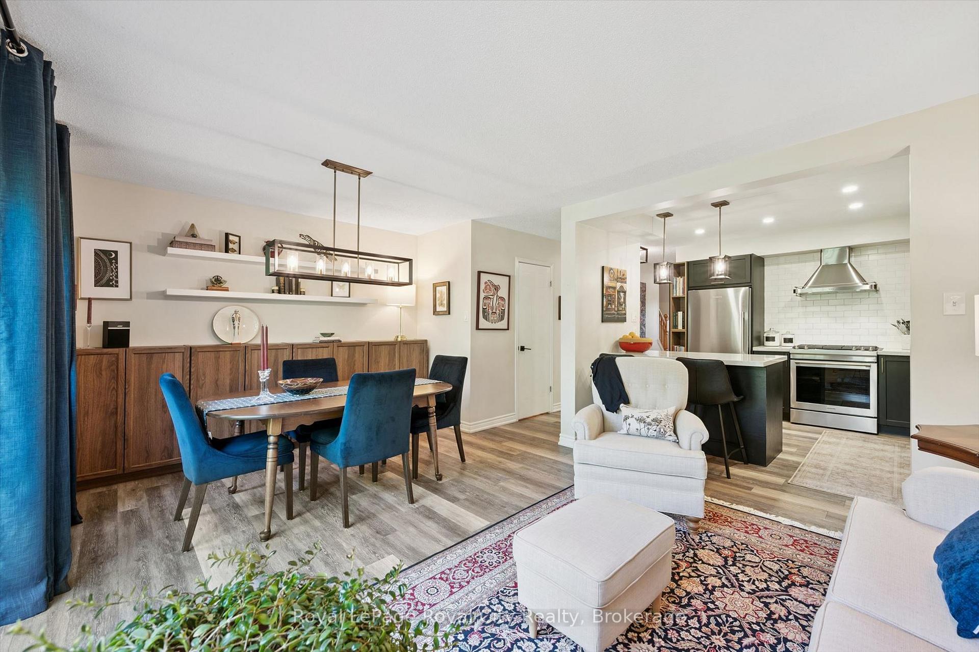 Photo 5 of Unit #12, 124 Gosling Gardens, Guelph, Clairfields/Hanlon Business Park — HOMEH