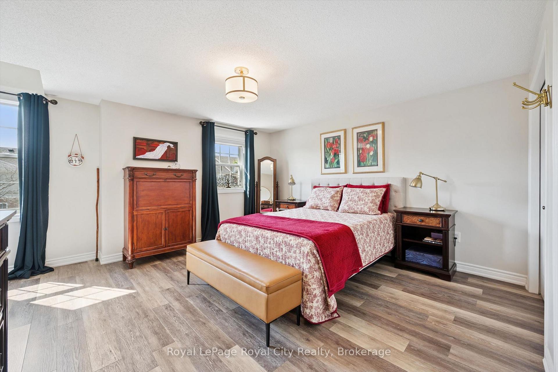 Photo 20 of Unit #12, 124 Gosling Gardens, Guelph, Clairfields/Hanlon Business Park — HOMEH