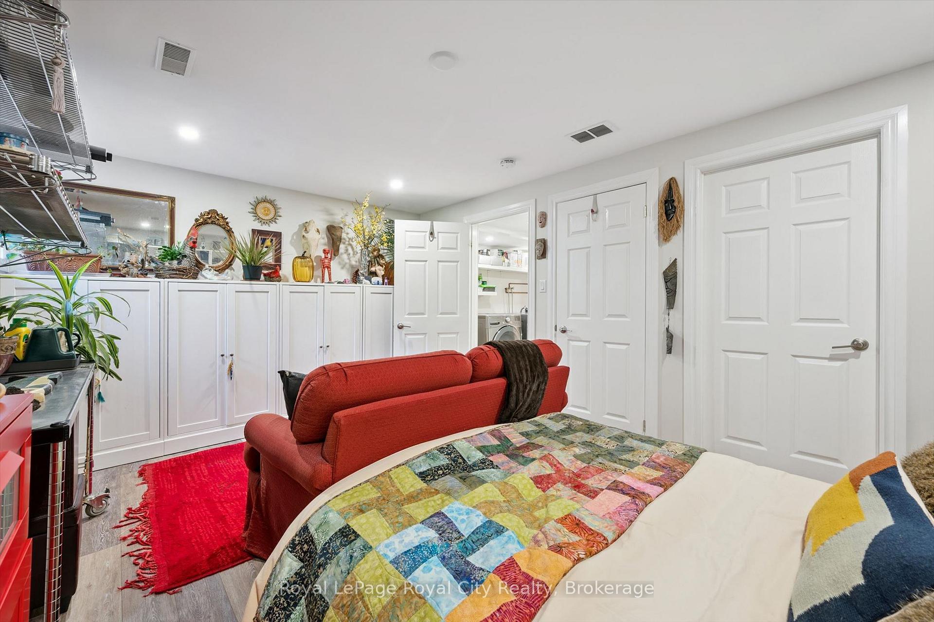 Photo 25 of Unit #12, 124 Gosling Gardens, Guelph, Clairfields/Hanlon Business Park — HOMEH