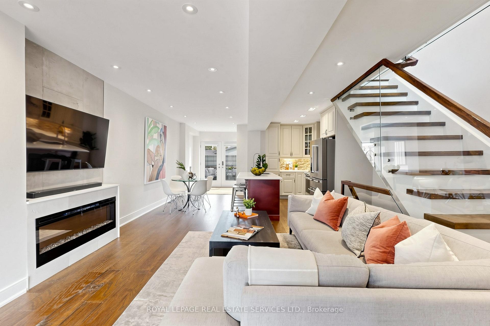 Photo 8 of 329 Nairn Avenue, Toronto, Caledonia-Fairbank — HOMEH