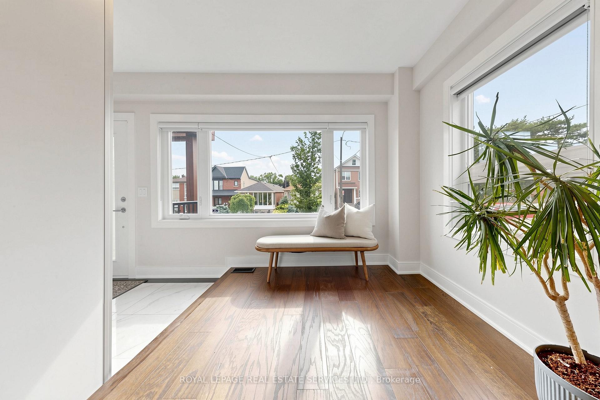 Photo 20 of 329 Nairn Avenue, Toronto, Caledonia-Fairbank — HOMEH
