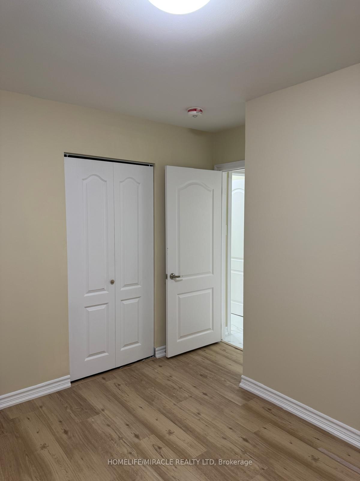 Photo 9 of 28 Alexandria Crescent, Brampton, Avondale — HOMEH