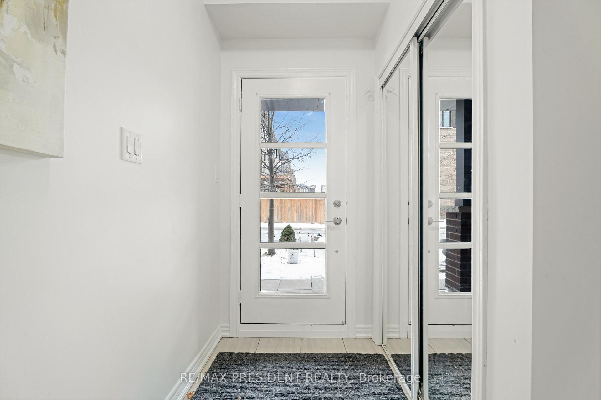 Photo 3 of 6 Waterview Lane, Grimsby, Grimsby Beach — HOMEH