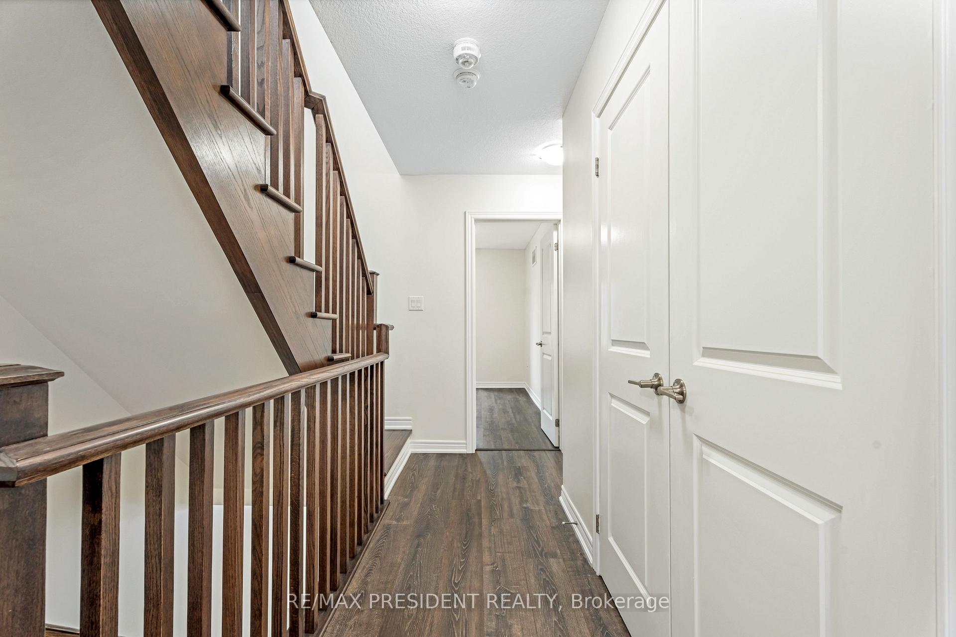 Photo 16 of 6 Waterview Lane, Grimsby, Grimsby Beach — HOMEH