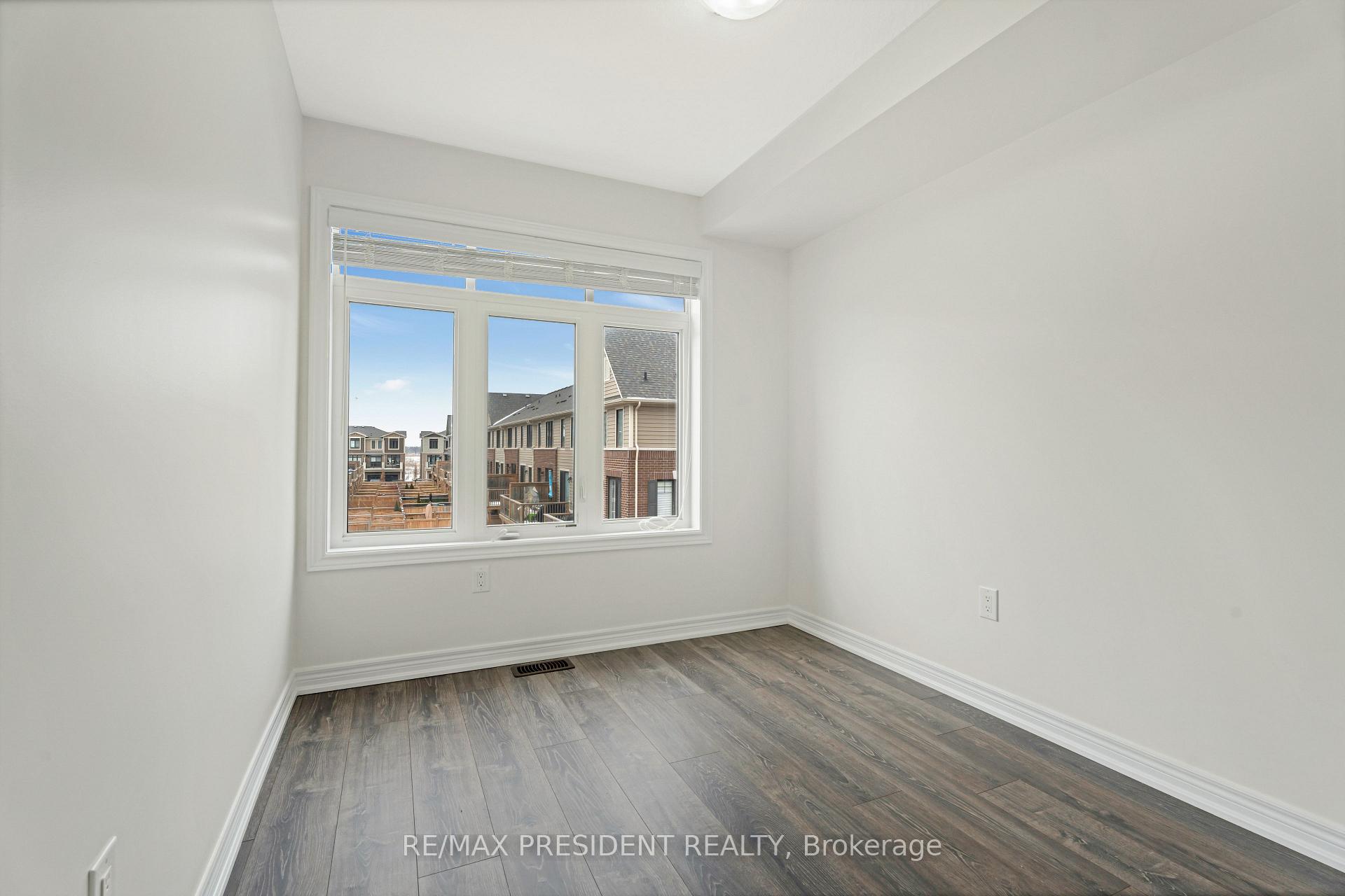 Photo 25 of 6 Waterview Lane, Grimsby, Grimsby Beach — HOMEH