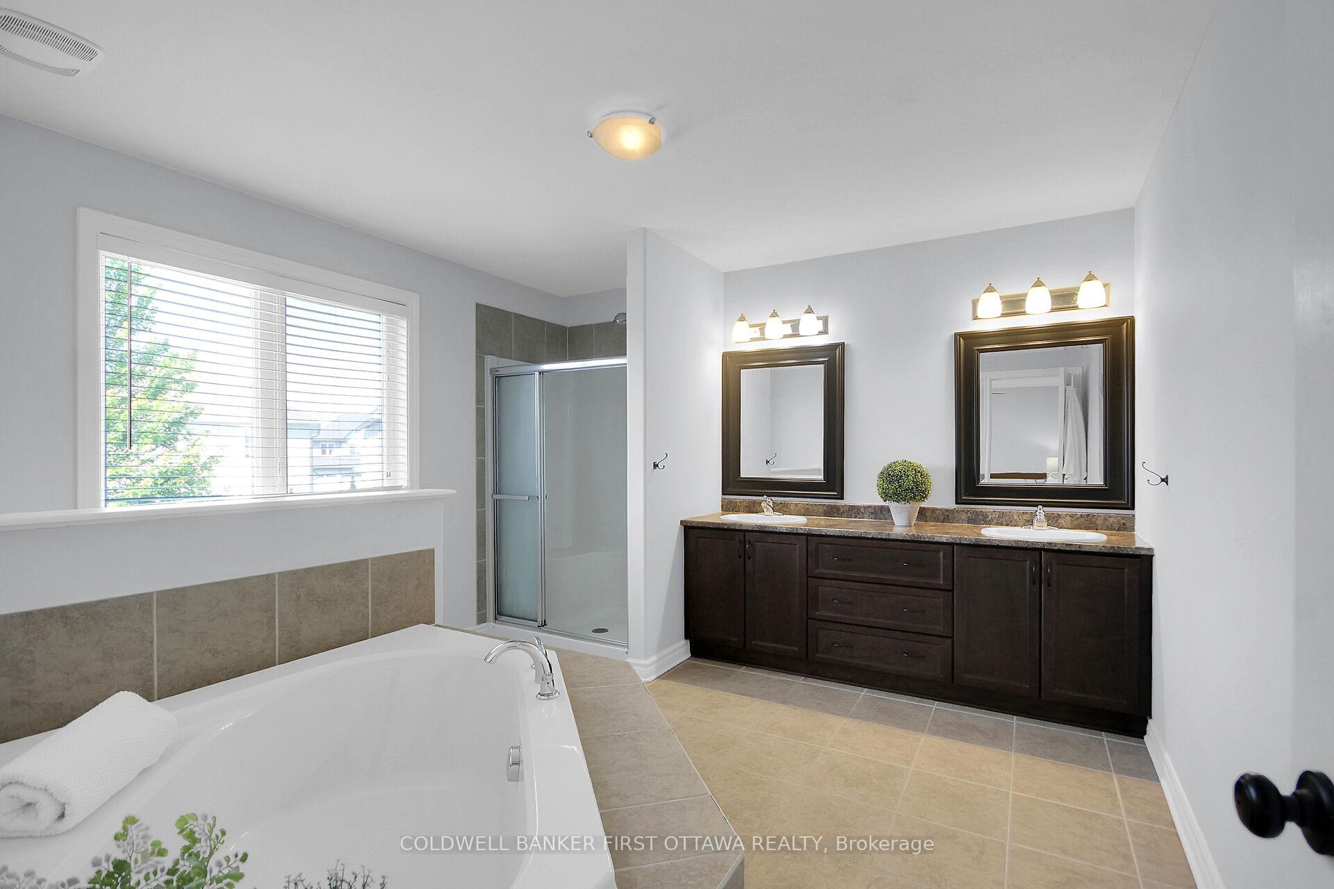 Photo 14 of 104 Gracewood Crescent, Ottawa, Blossom Park/Kemp Park/Findlay Creek — HOMEH