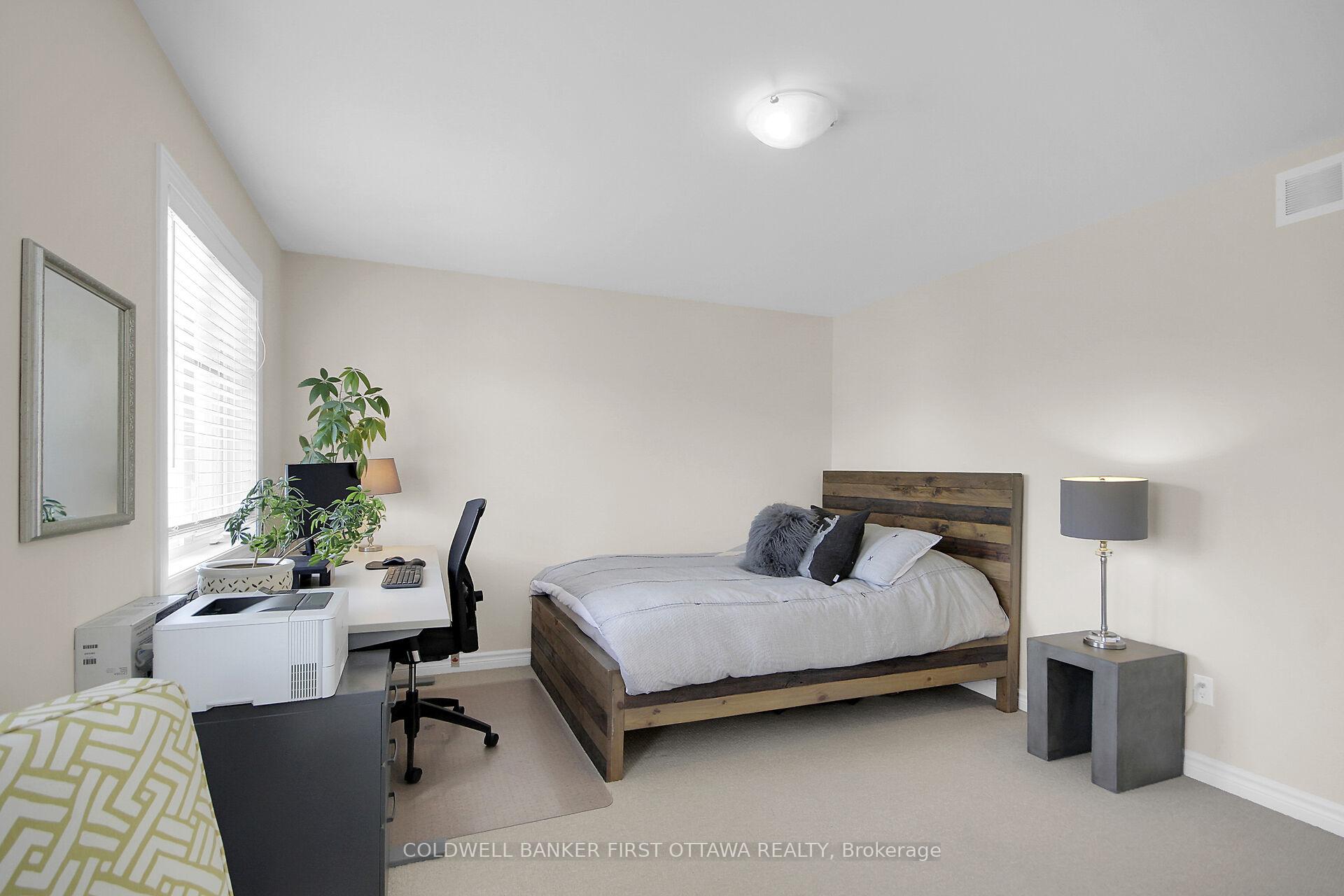 Photo 16 of 104 Gracewood Crescent, Ottawa, Blossom Park/Kemp Park/Findlay Creek — HOMEH