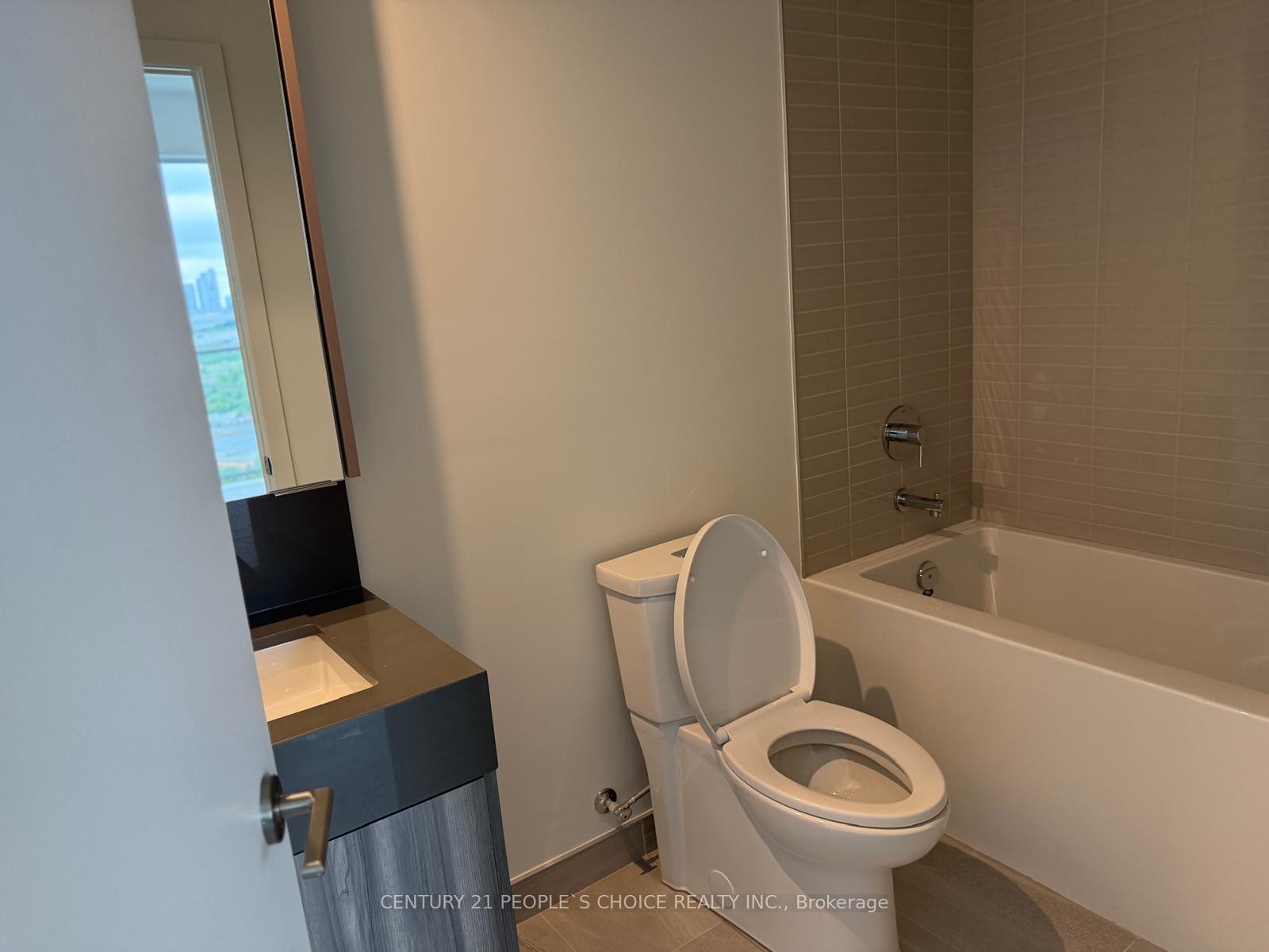 Photo 21 of Unit 1612, 6 Flavelle Trail, Vaughan, Steeles West Industrial — HOMEH