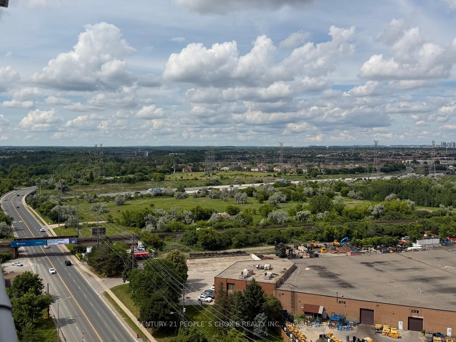 Photo 36 of Unit 1612, 6 Flavelle Trail, Vaughan, Steeles West Industrial — HOMEH