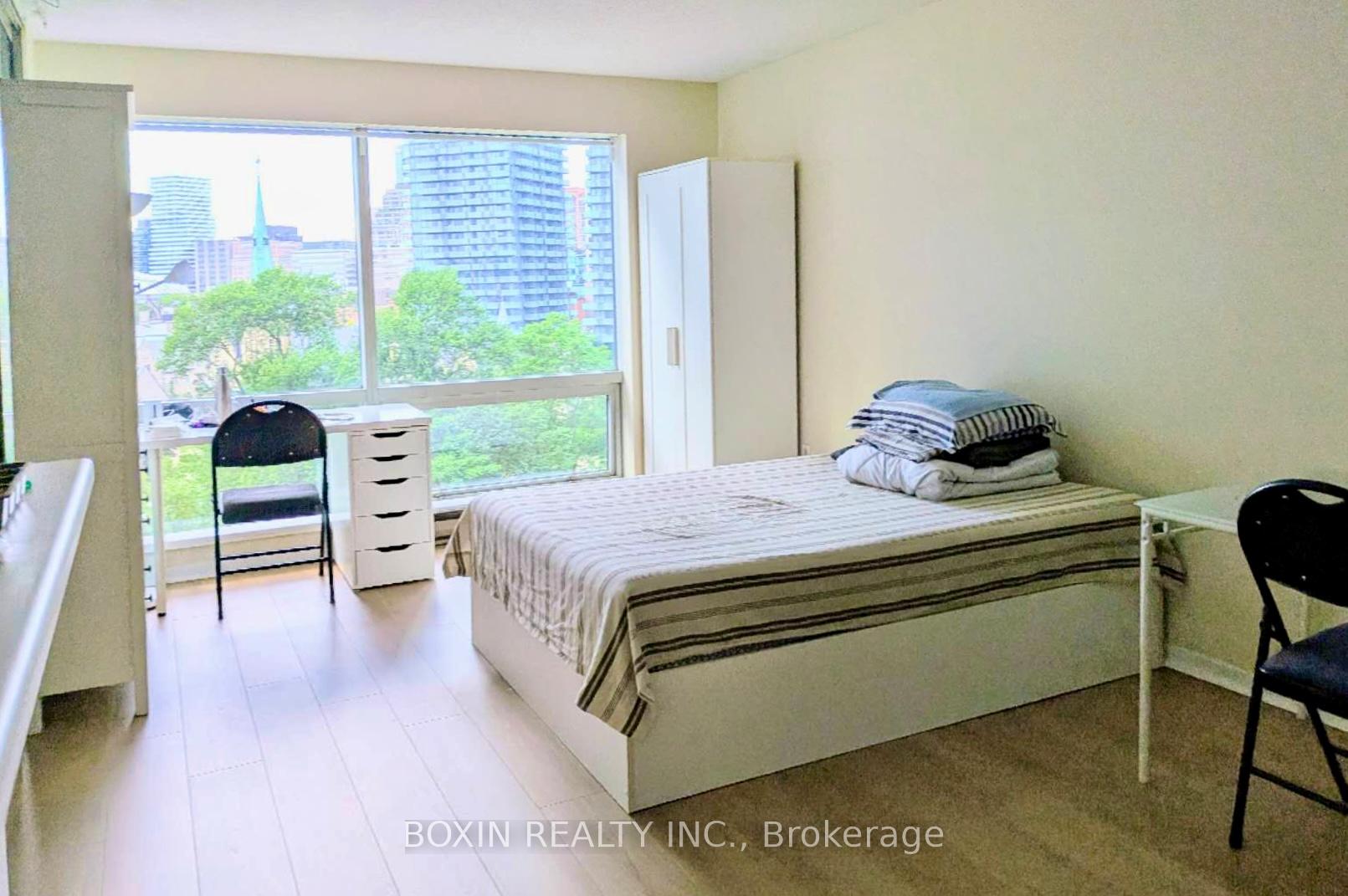 Photo 3 of Unit 1016, 1001 Bay Street, Toronto, Bay Street Corridor — HOMEH