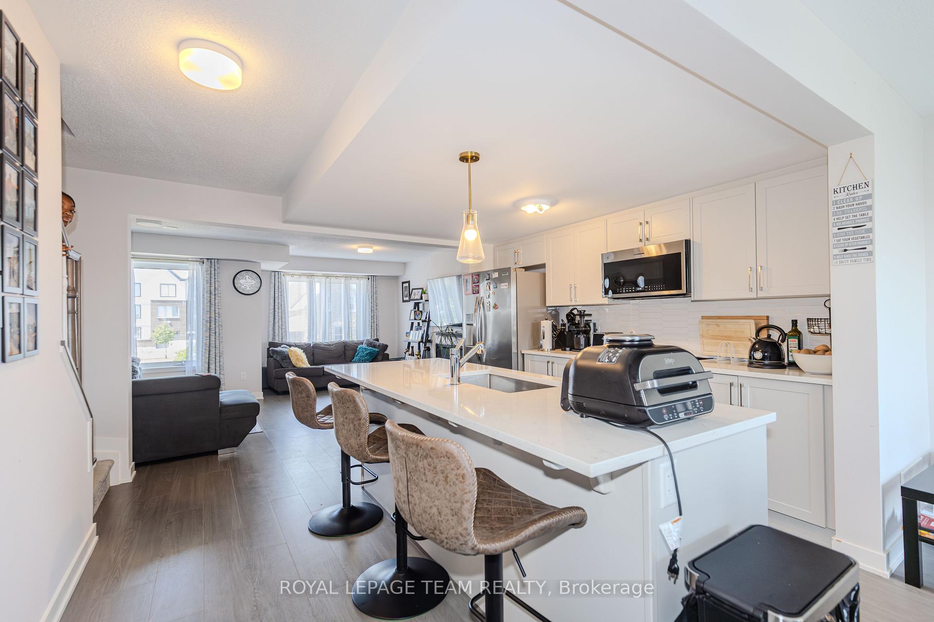 Photo 8 of 742 Kinstead Pvt, Ottawa, Stittsville (North) — HOMEH