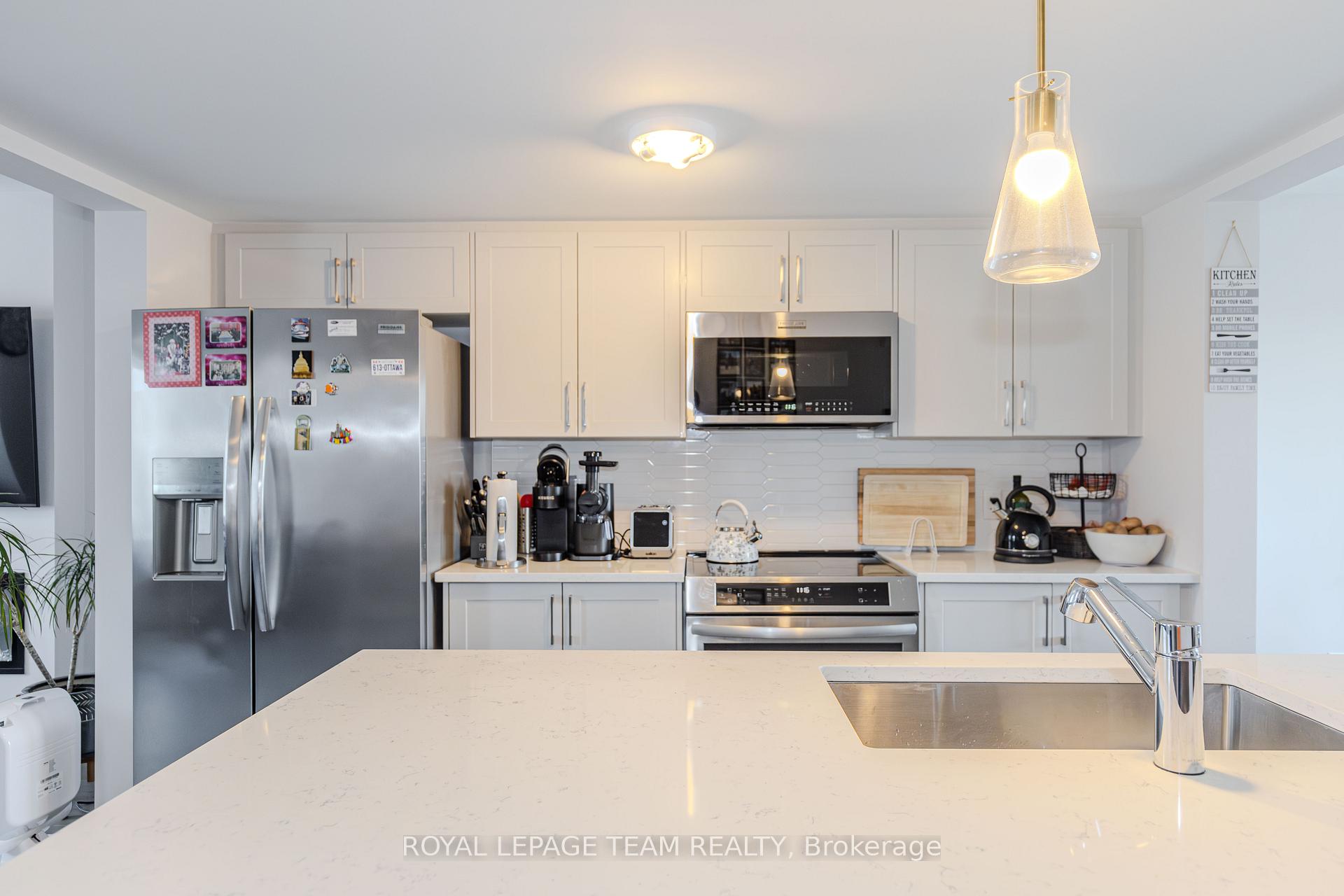 Photo 14 of 742 Kinstead Pvt, Ottawa, Stittsville (North) — HOMEH