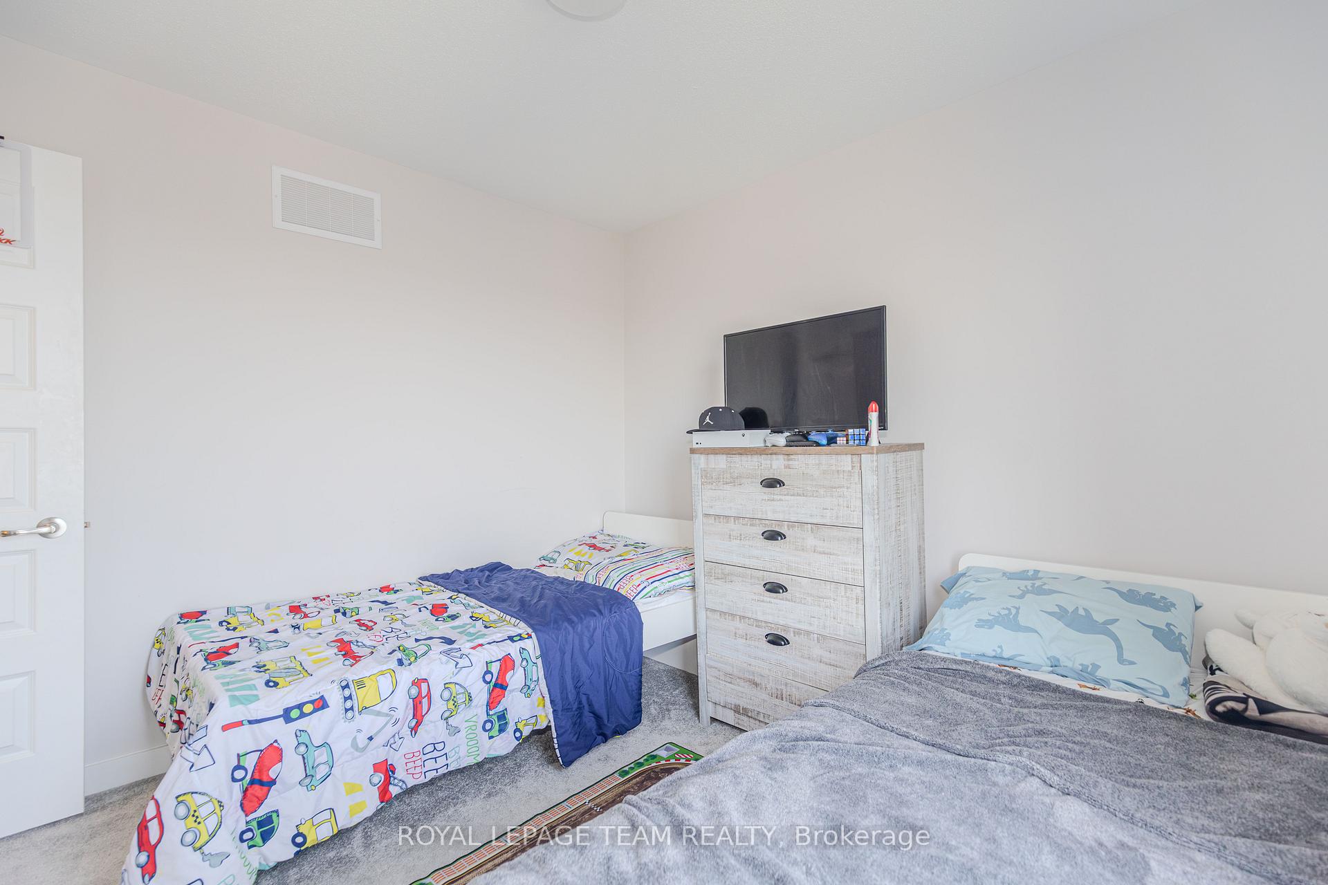 Photo 34 of 742 Kinstead Pvt, Ottawa, Stittsville (North) — HOMEH