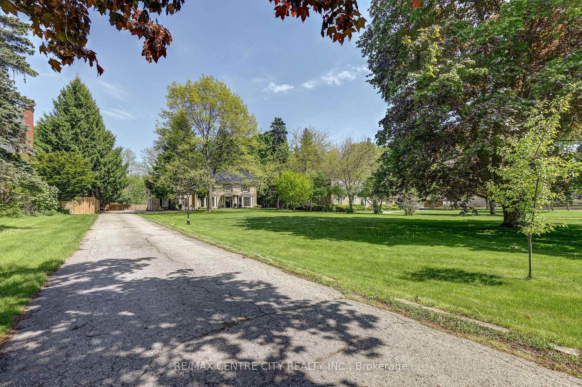 Photo 2 of 339 Sunset Drive, Central Elgin, Rural Central Elgin — HOMEH