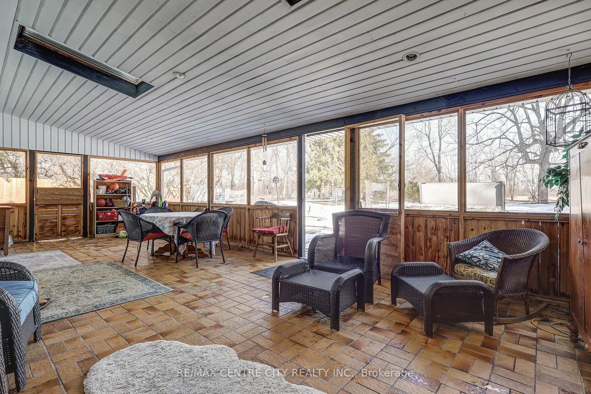 Photo 37 of 339 Sunset Drive, Central Elgin, Rural Central Elgin — HOMEH