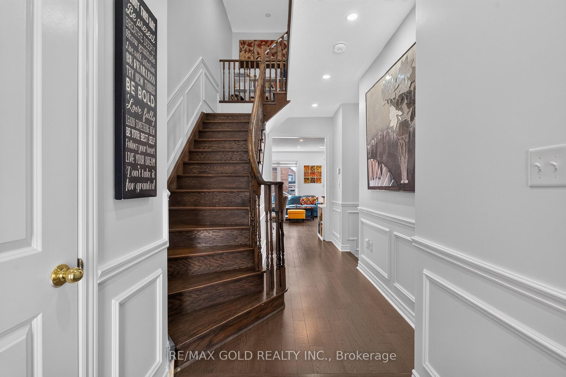 Photo 6 of 29 Rangemore Road E, Brampton, Northwest Brampton — HOMEH