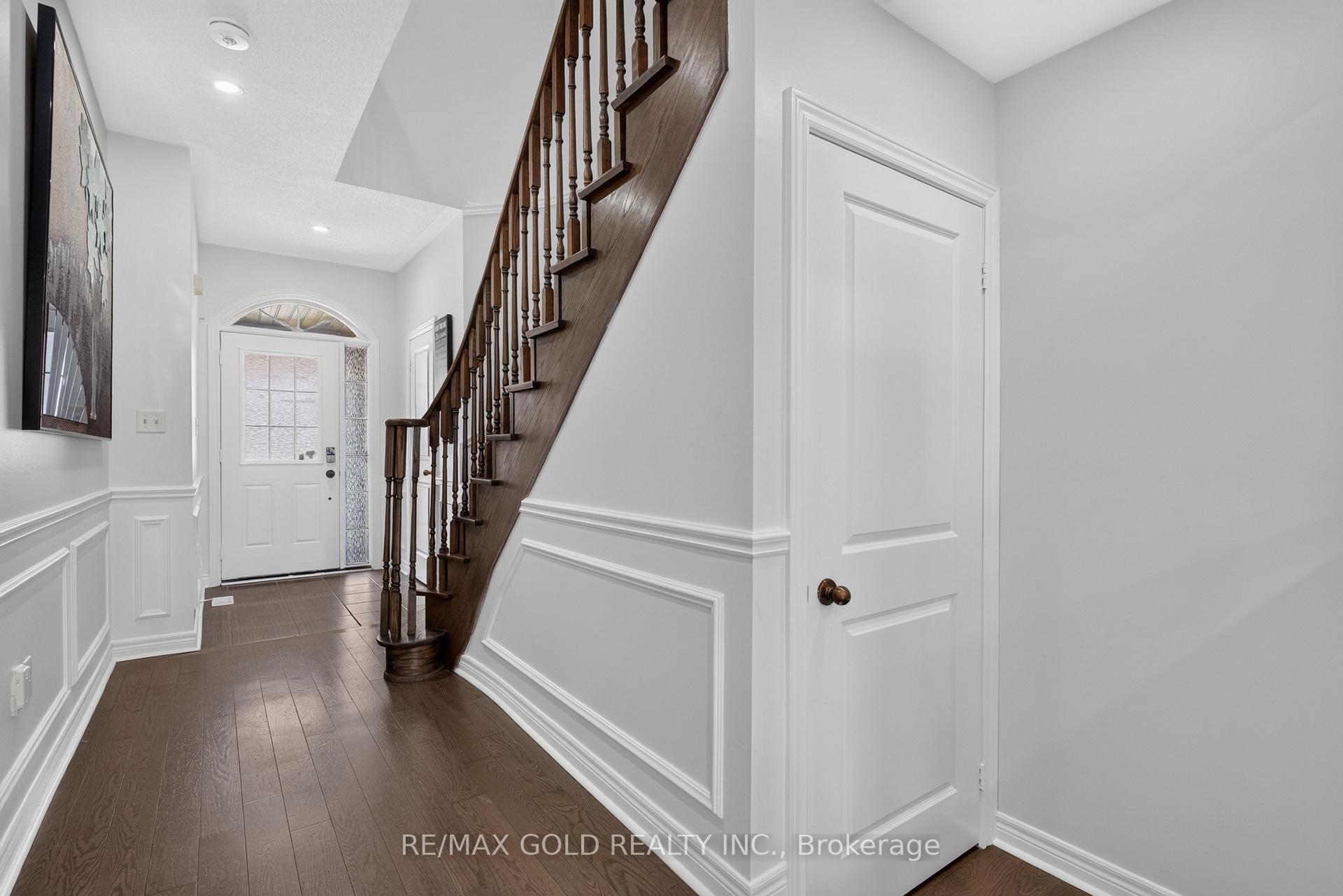 Photo 7 of 29 Rangemore Road E, Brampton, Northwest Brampton — HOMEH