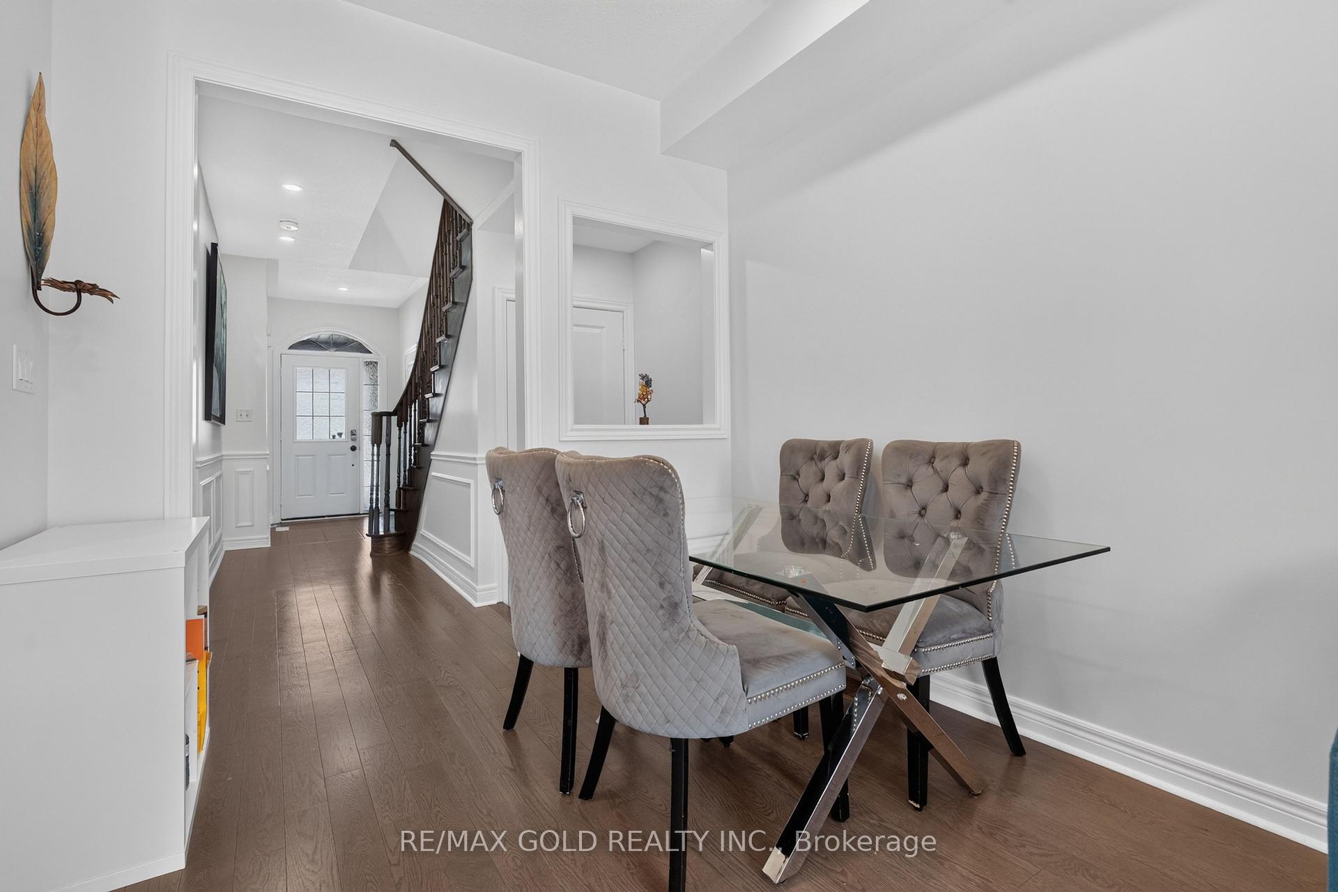 Photo 12 of 29 Rangemore Road E, Brampton, Northwest Brampton — HOMEH