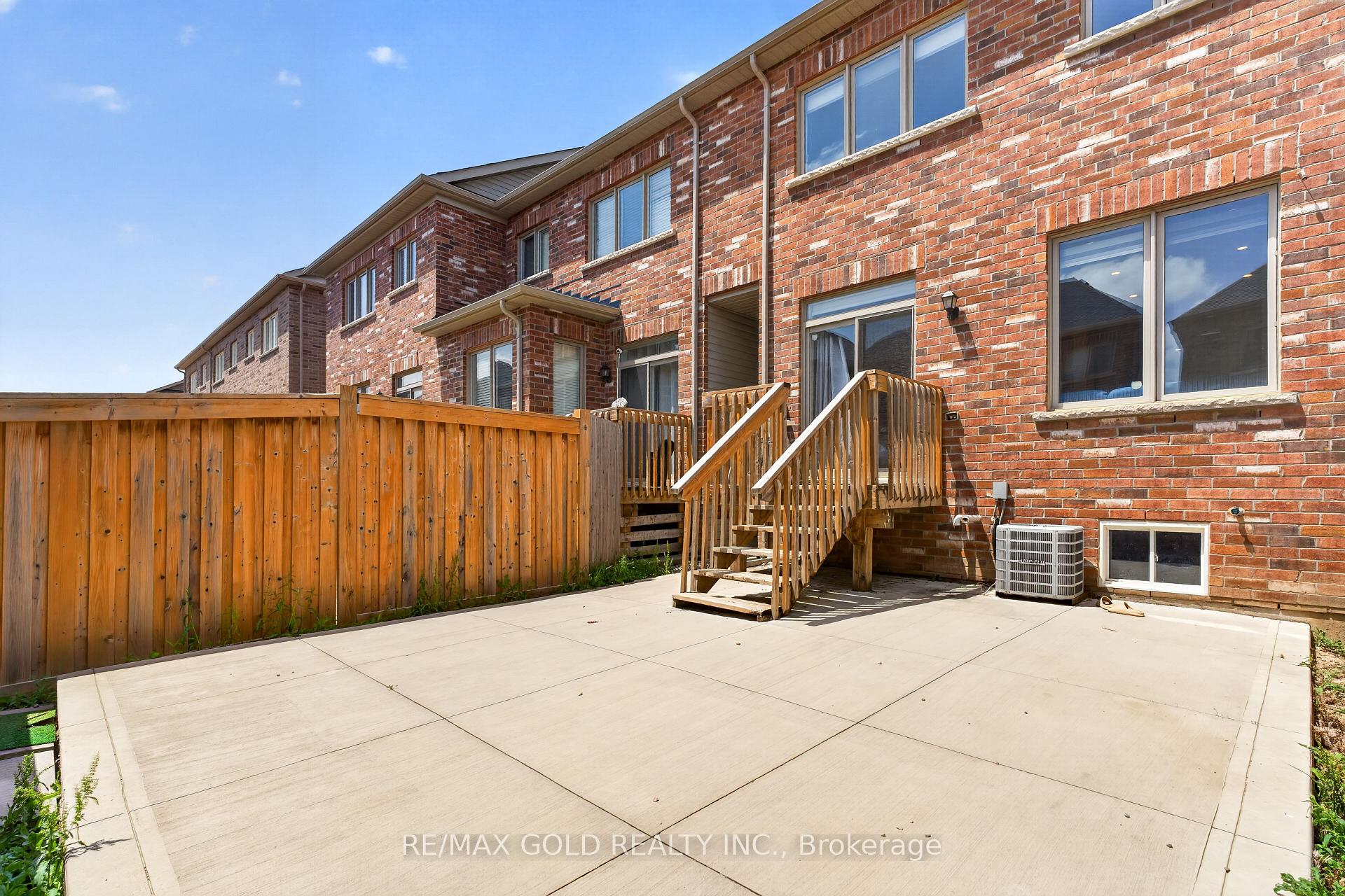 Photo 41 of 29 Rangemore Road E, Brampton, Northwest Brampton — HOMEH