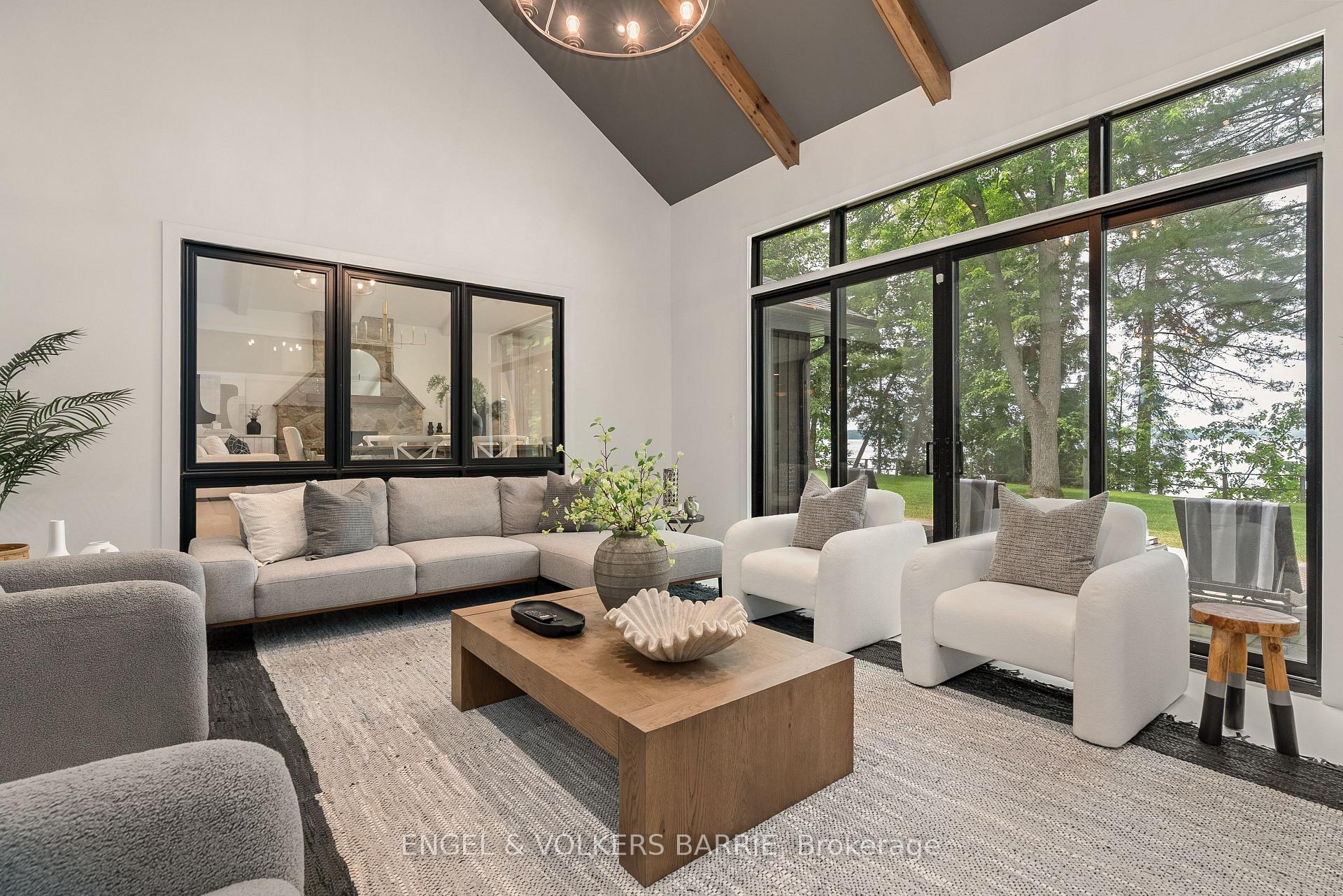 Photo 9 of 262 Trillium Place, Innisfil, Rural Innisfil — HOMEH