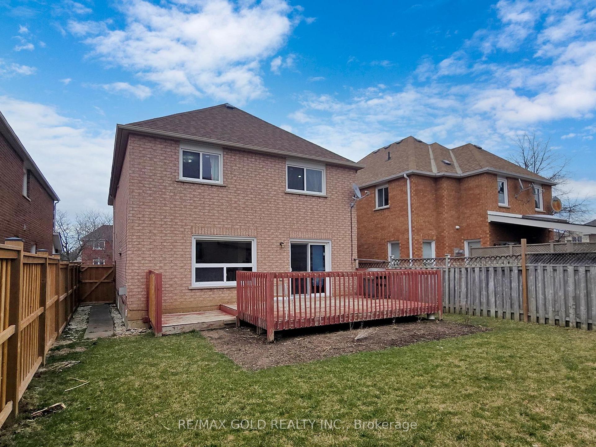 Photo 20 of 4 Treepark Street, Brampton, Sandringham-Wellington — HOMEH