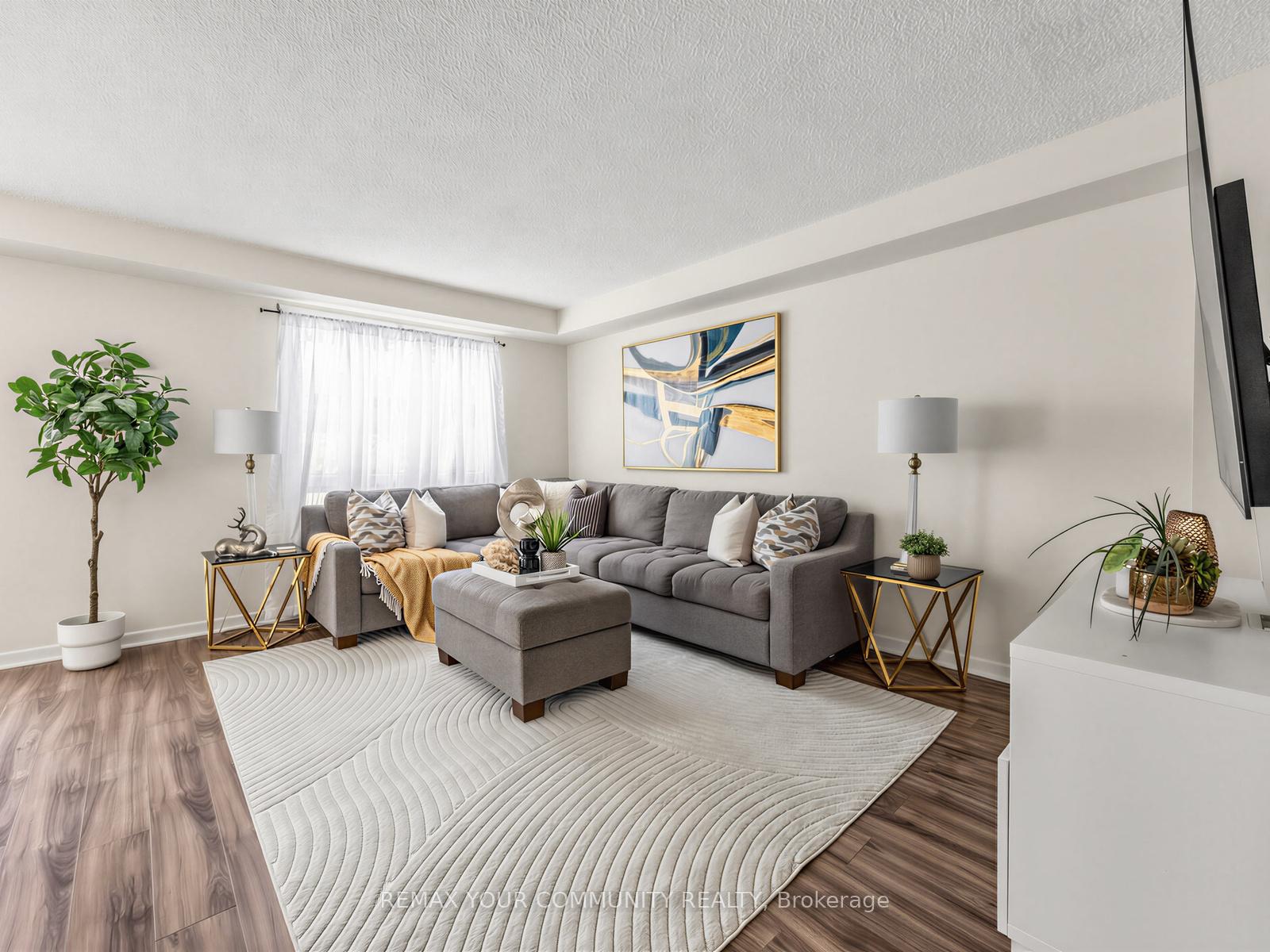 Photo 3 of 205 Glen Hill Drive, Whitby, Blue Grass Meadows — HOMEH
