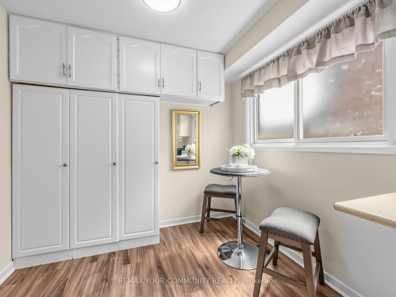 Photo 8 of 205 Glen Hill Drive, Whitby, Blue Grass Meadows — HOMEH