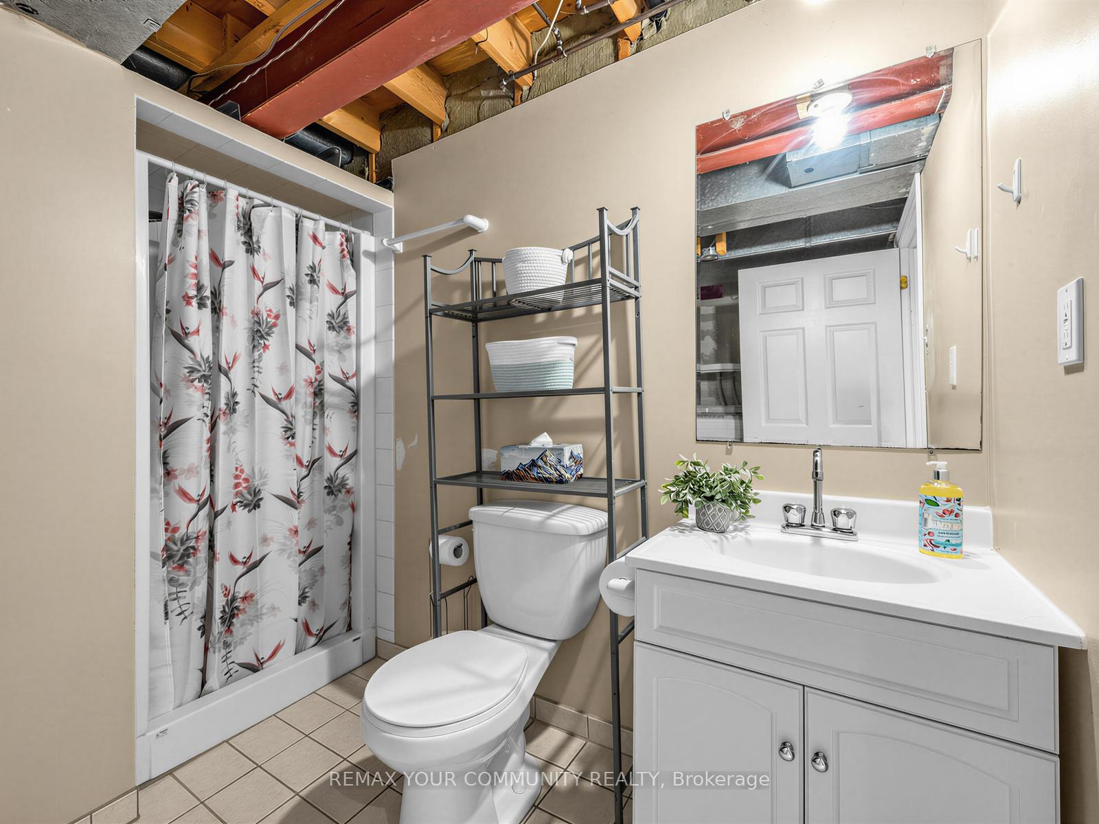 Photo 23 of 205 Glen Hill Drive, Whitby, Blue Grass Meadows — HOMEH