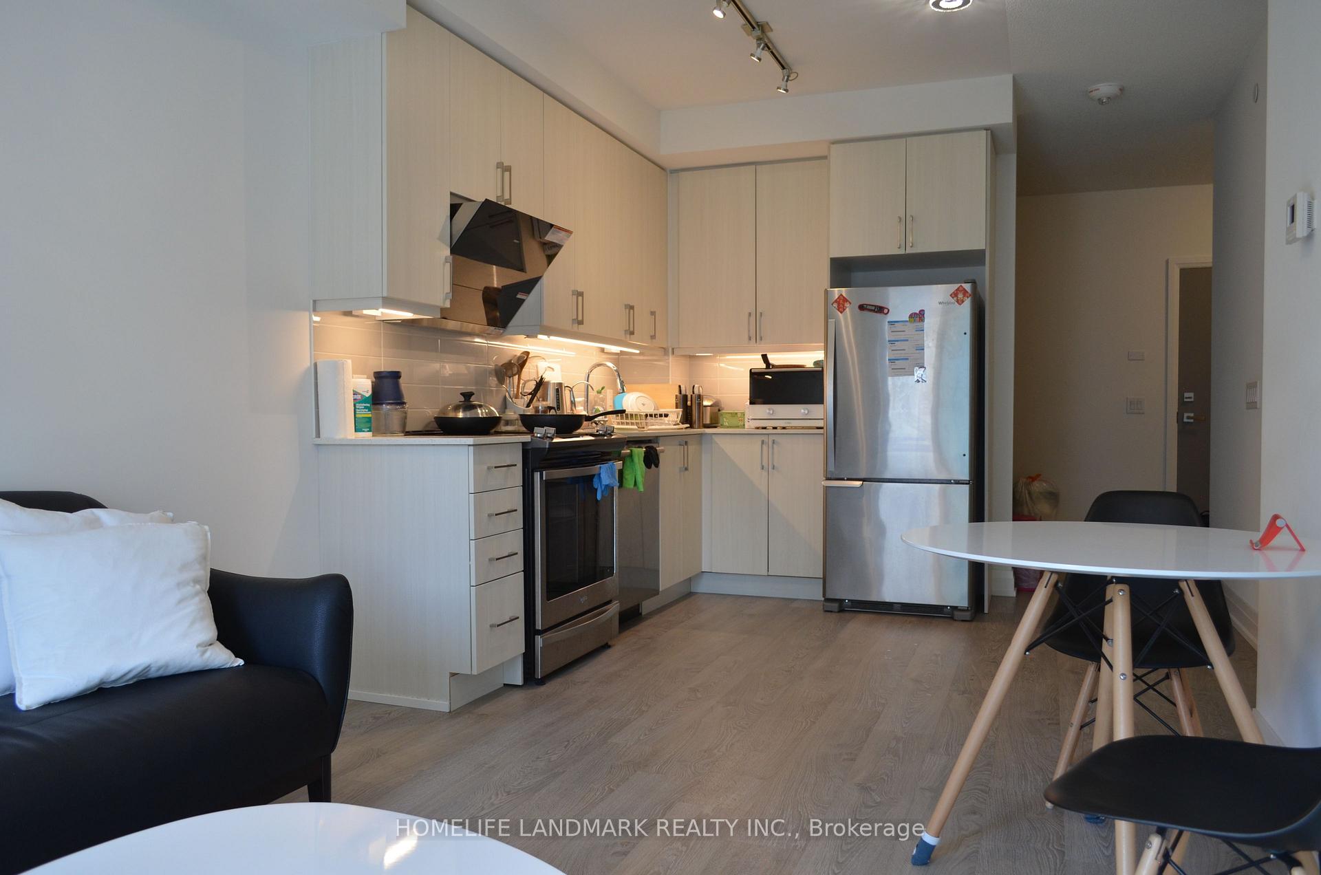 Photo 2 of Unit 808, 591 Sheppard Avenue E, North York, Bayview Village — HOMEH