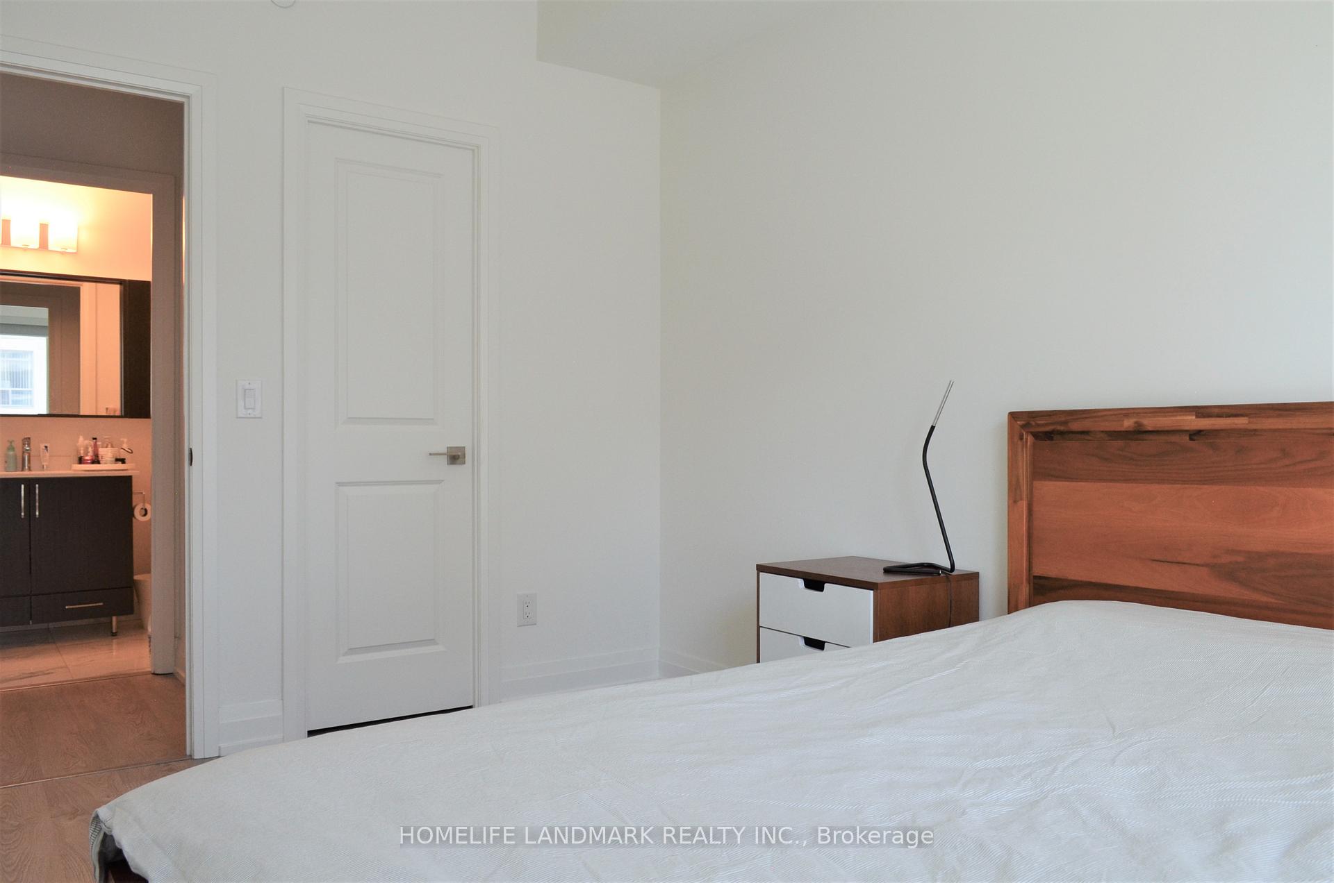 Photo 8 of Unit 808, 591 Sheppard Avenue E, North York, Bayview Village — HOMEH