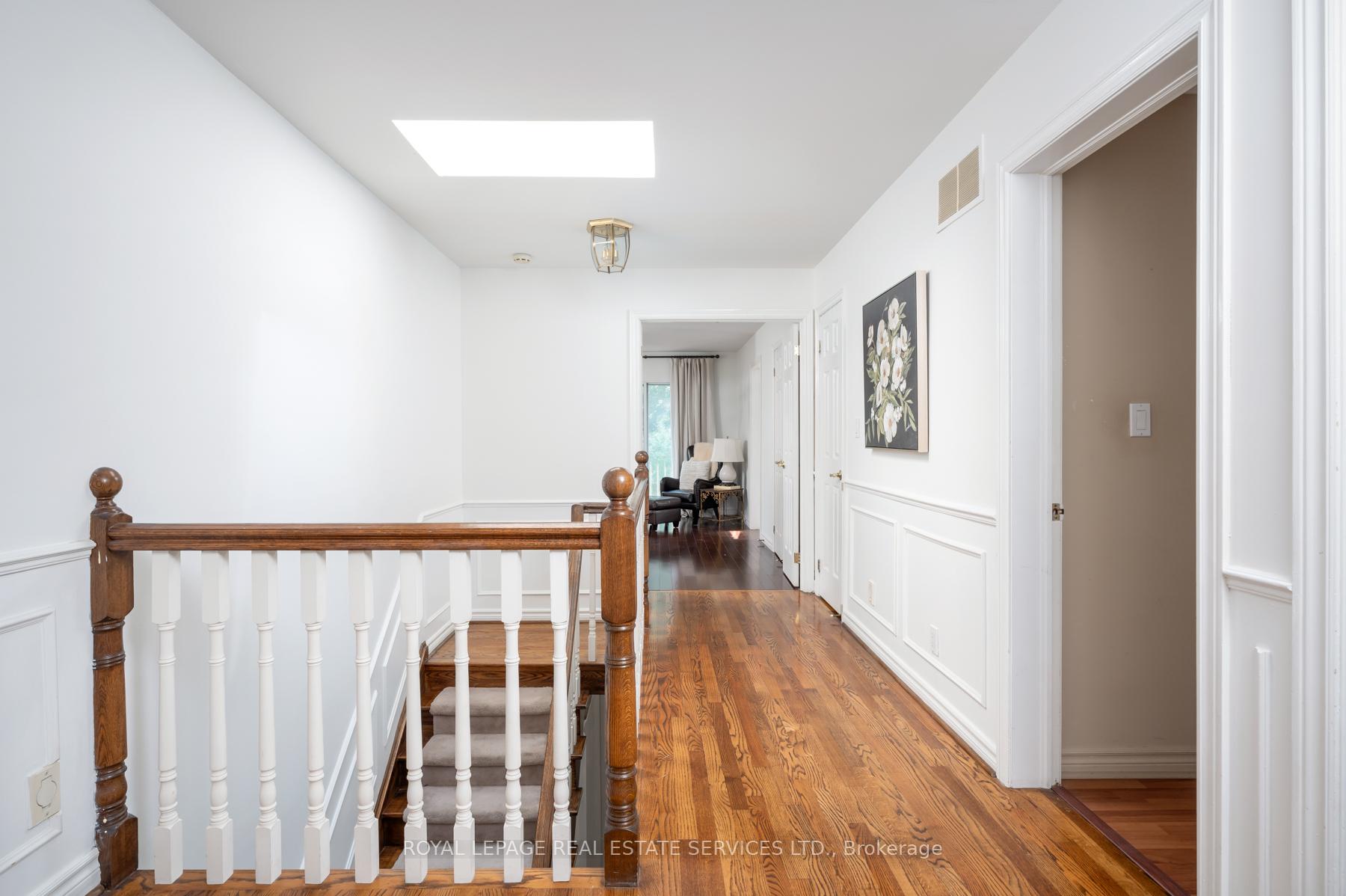 Photo 25 of 33 Lynnhaven Road, Toronto, Englemount-Lawrence — HOMEH