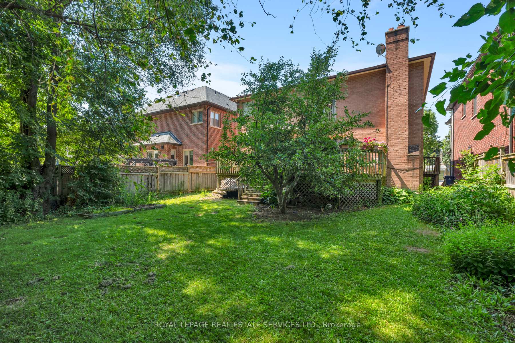 Photo 50 of 33 Lynnhaven Road, Toronto, Englemount-Lawrence — HOMEH