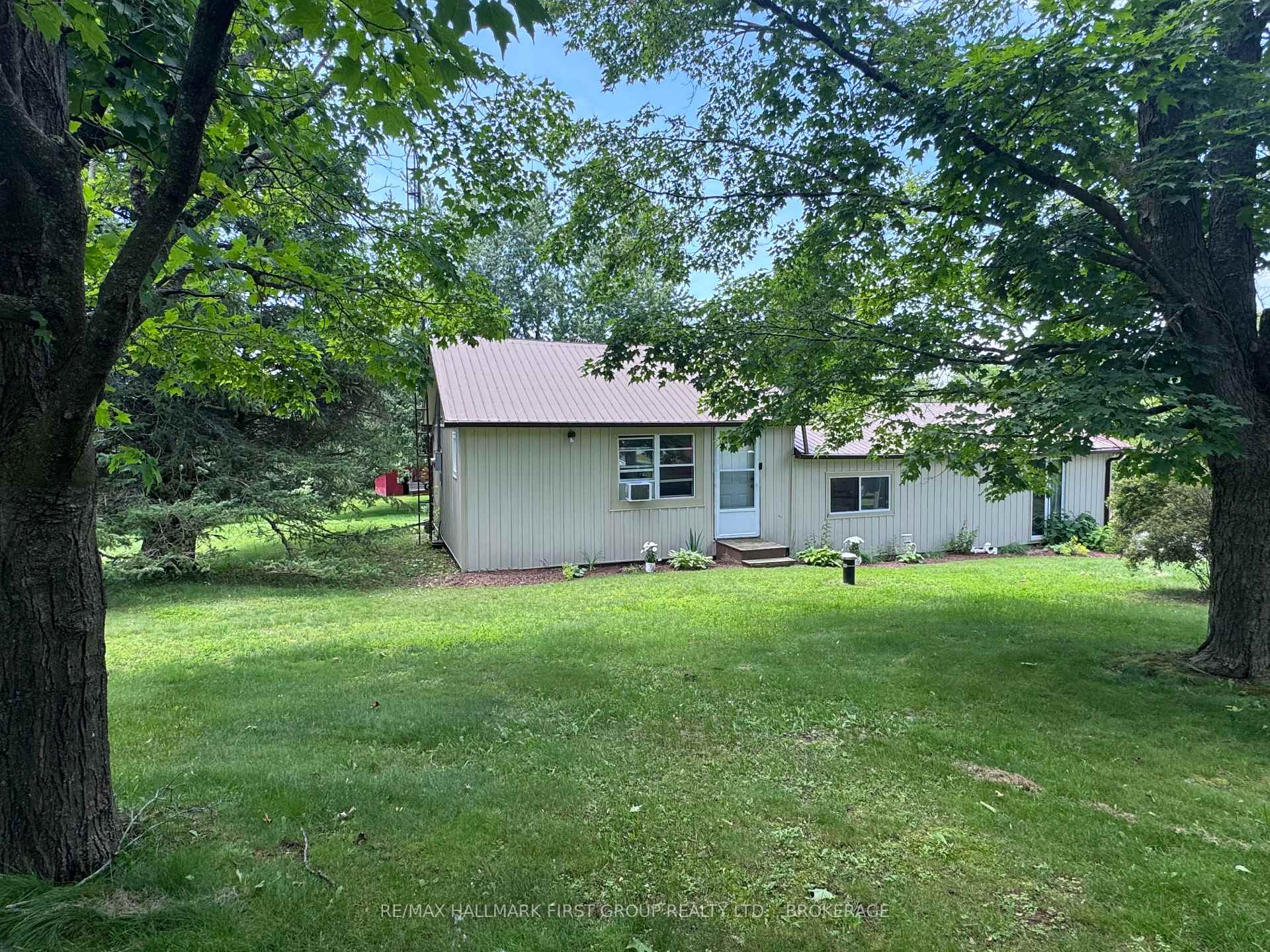 Photo 7 of 1283 Asselstine Road, Frontenac, Frontenac South — HOMEH