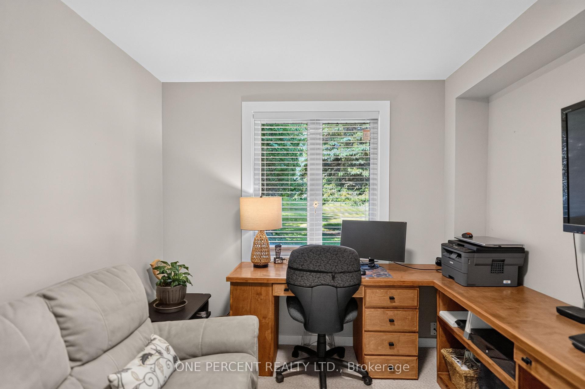 Photo 29 of 412 Manitoba Street, Bracebridge, Monck (Bracebridge) — HOMEH