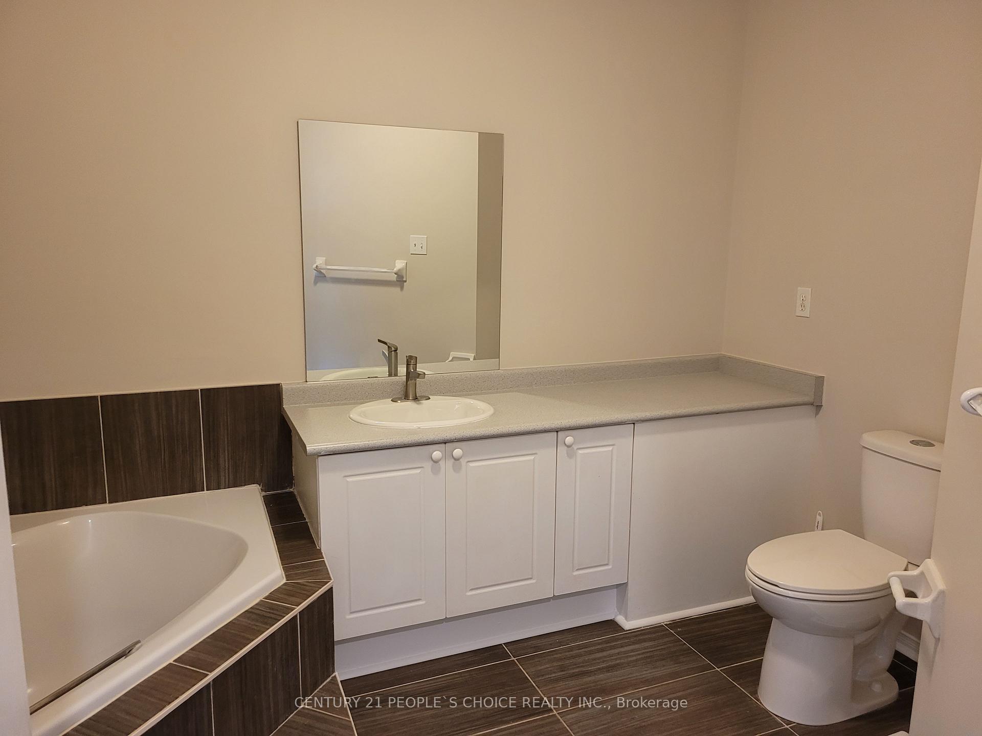 Photo 19 of 383 Jay Crescent, Orangeville — HOMEH