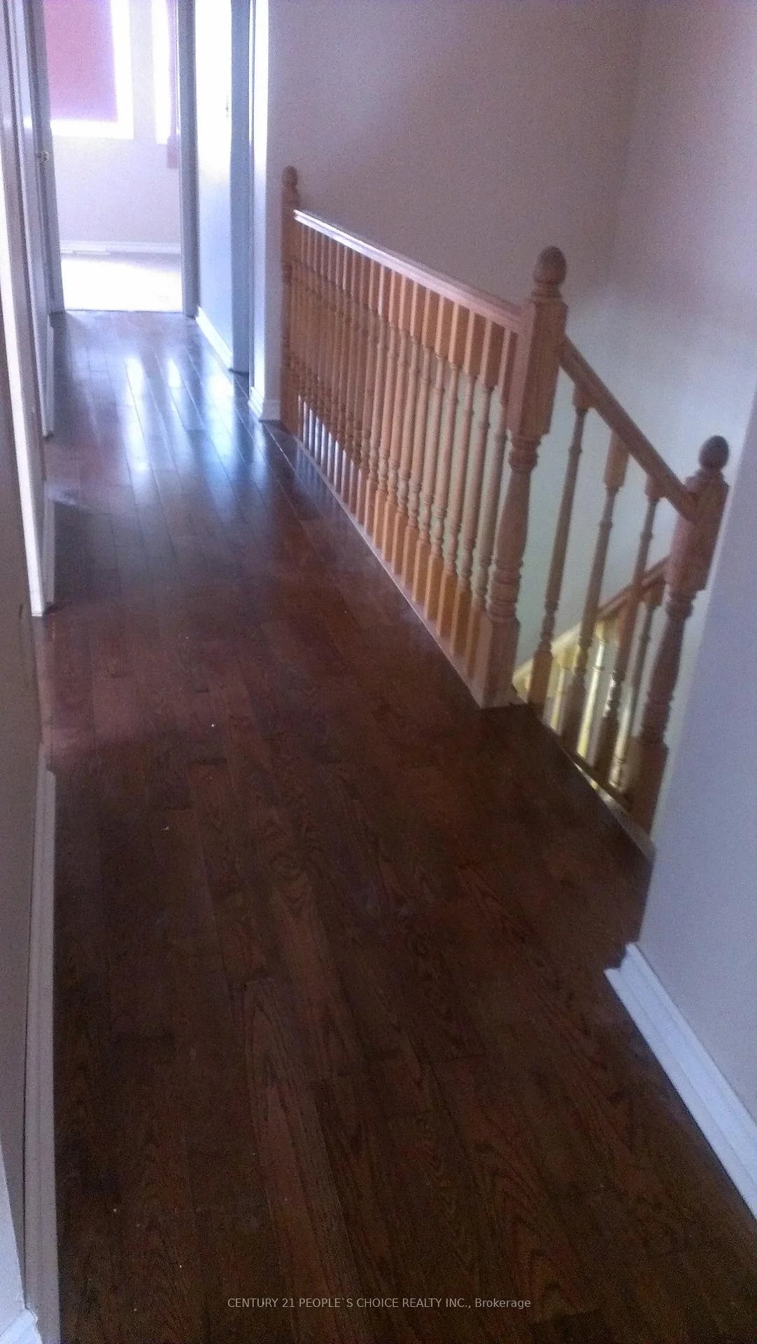 Photo 2 of 383 Jay Crescent, Orangeville — HOMEH