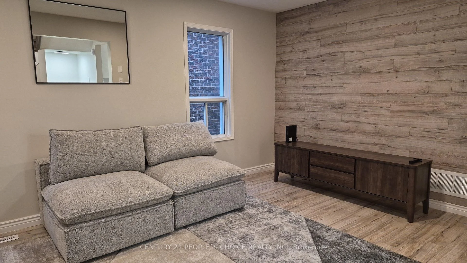 Photo 29 of 383 Jay Crescent, Orangeville — HOMEH